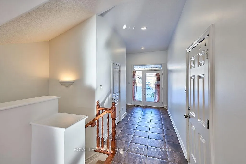 Photo 7 of 870 Fletcher Circle, Ottawa, Kanata - Kanata Lakes/Heritage Hills — HOMEH