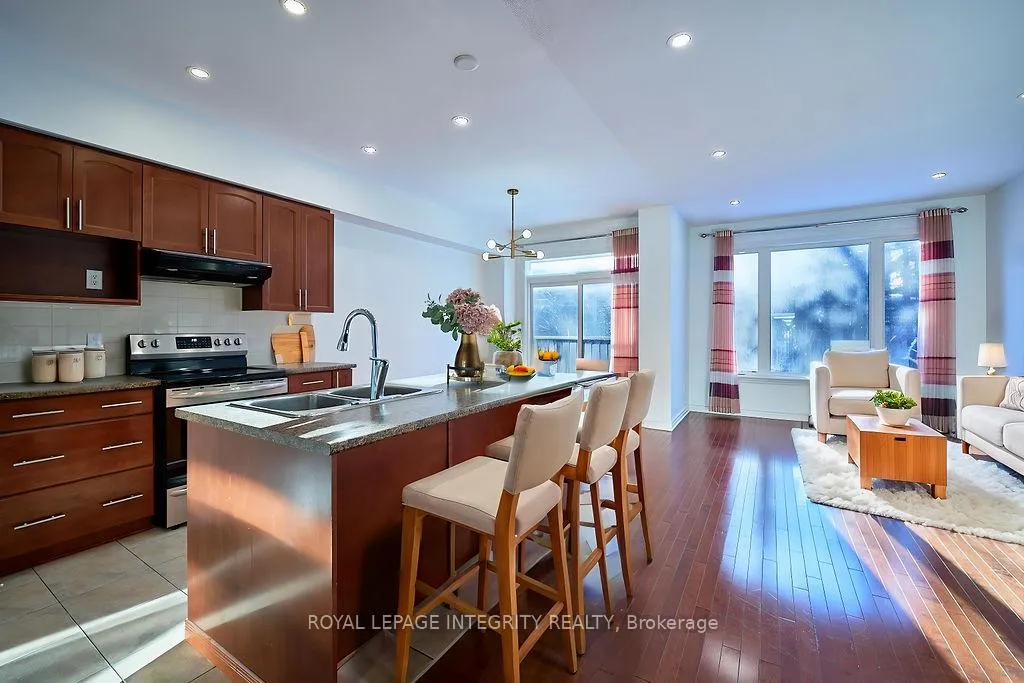 Photo 19 of 870 Fletcher Circle, Ottawa, Kanata - Kanata Lakes/Heritage Hills — HOMEH