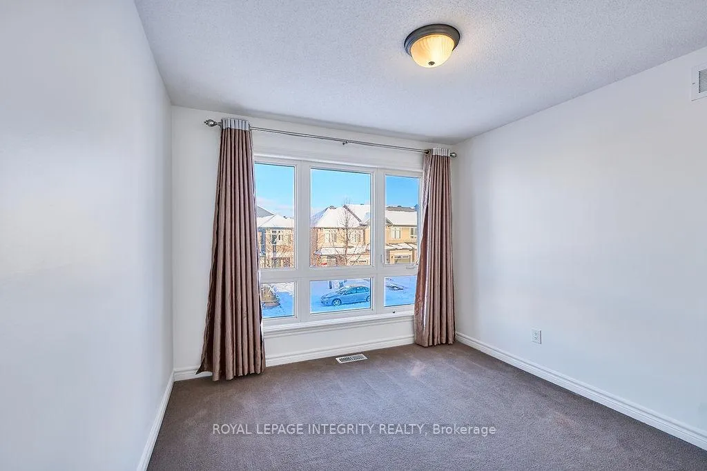 Photo 33 of 870 Fletcher Circle, Ottawa, Kanata - Kanata Lakes/Heritage Hills — HOMEH