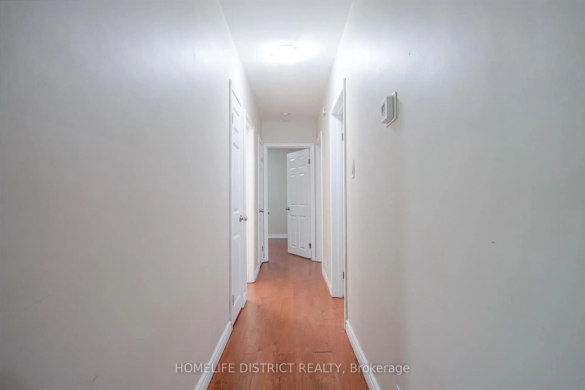 Photo 28 of 40 Calumet Crescent, Scarborough, Woburn — HOMEH