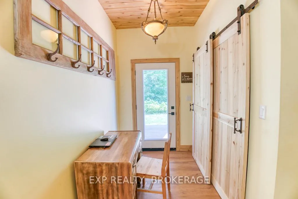 Photo 2 of 1249 Waters Edge Lane, Frontenac, Frontenac Centre — HOMEH