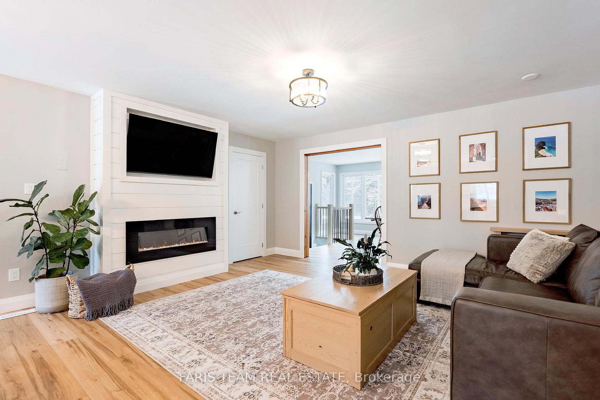 Photo 10 of 405 Baseline Road S, Tiny, Rural Tiny — HOMEH