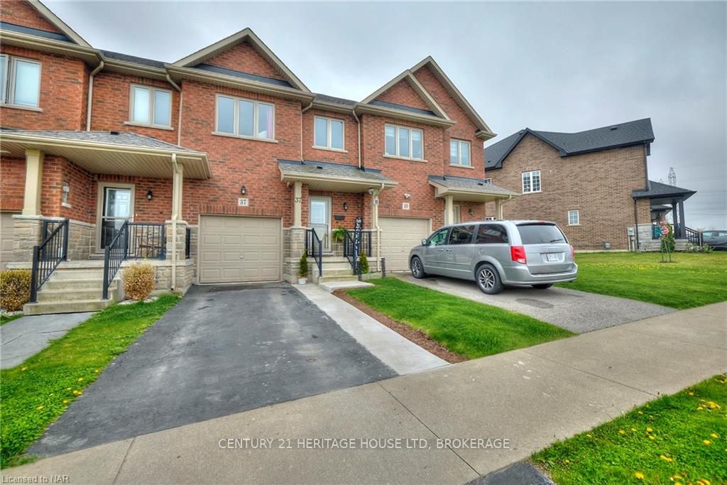Front of 37 Sunset Way