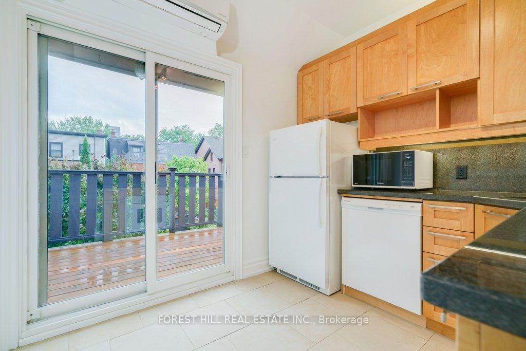 Photo 6 of Unit 2, 45 Bernard Avenue, Toronto, The Annex — HOMEH