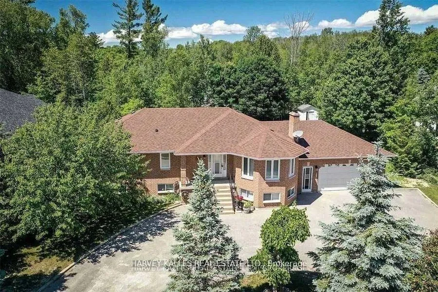 Front of Unit Main, 11 Twin Pines Drive