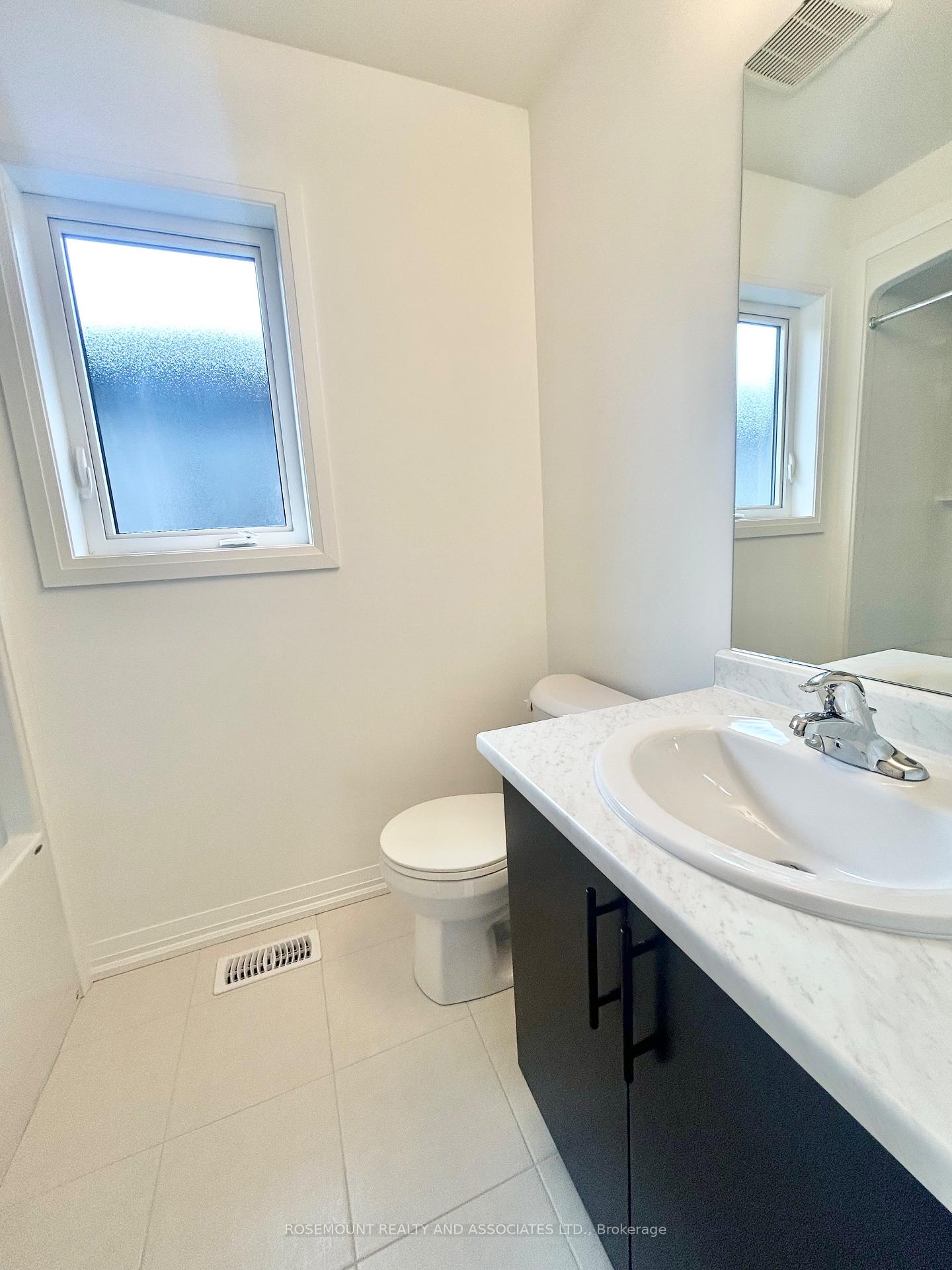 Photo 7 of 102 Wilson Drive, Thorold, Hurricane/Merrittville — HOMEH