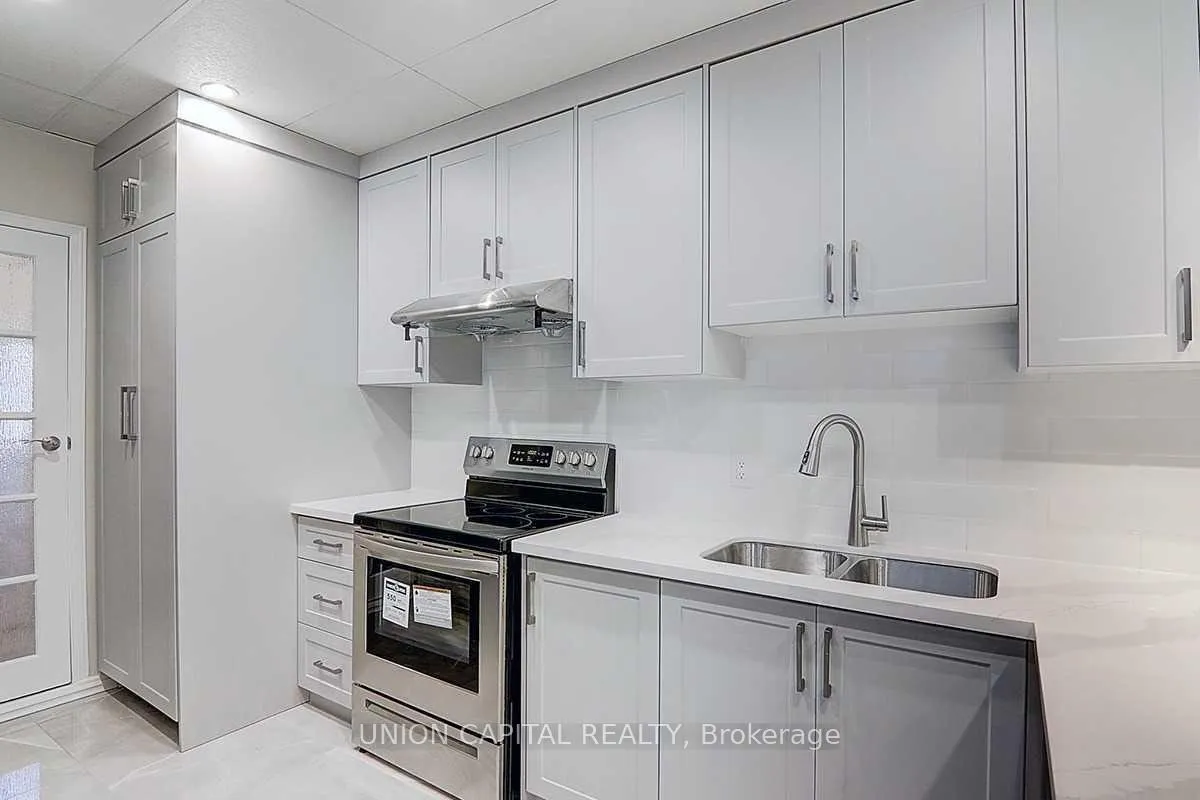 Photo 6 of 928 Eastern Avenue, Toronto, Greenwood-Coxwell — HOMEH