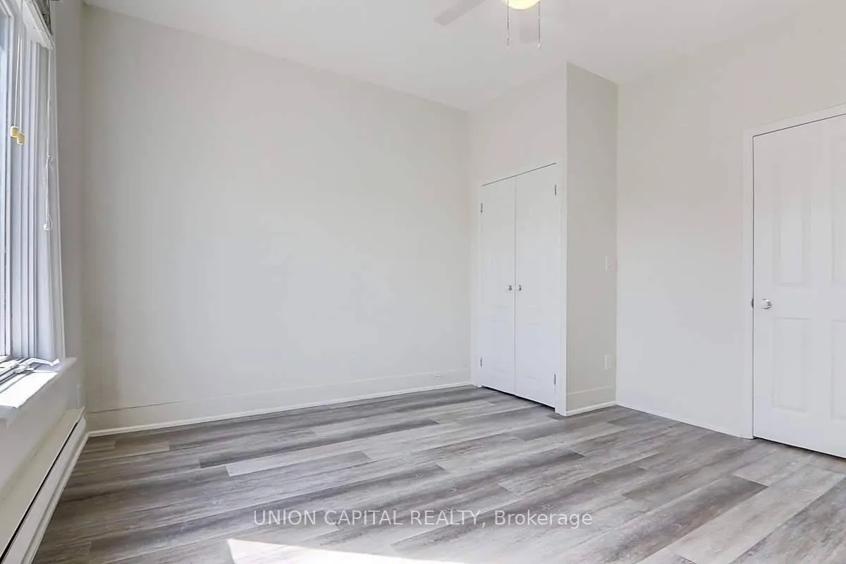 Photo 19 of 928 Eastern Avenue, Toronto, Greenwood-Coxwell — HOMEH