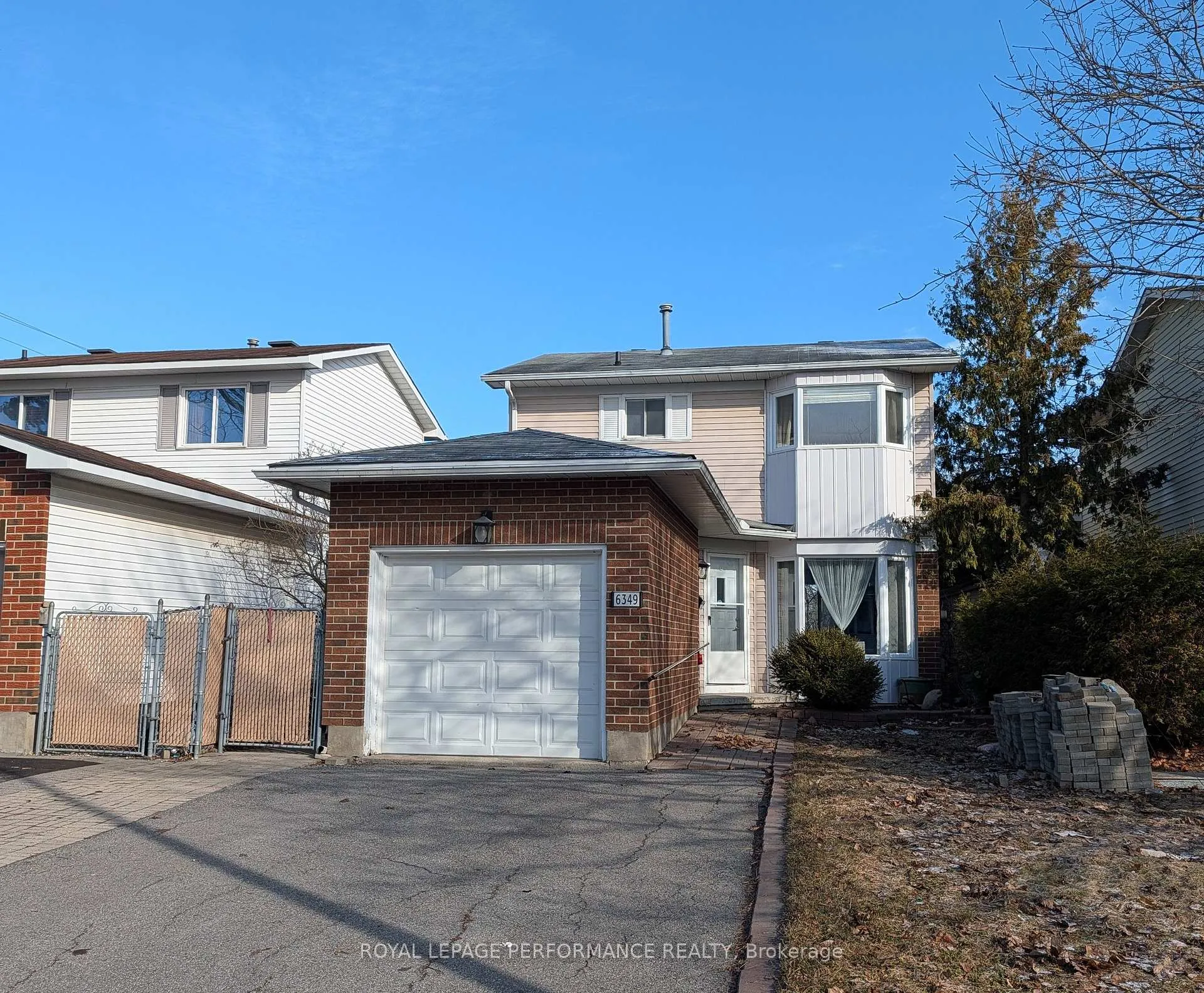 Photo 1 of 6349 St Louis Drive, Ottawa, Hiawatha Park/Convent Glen — HOMEH