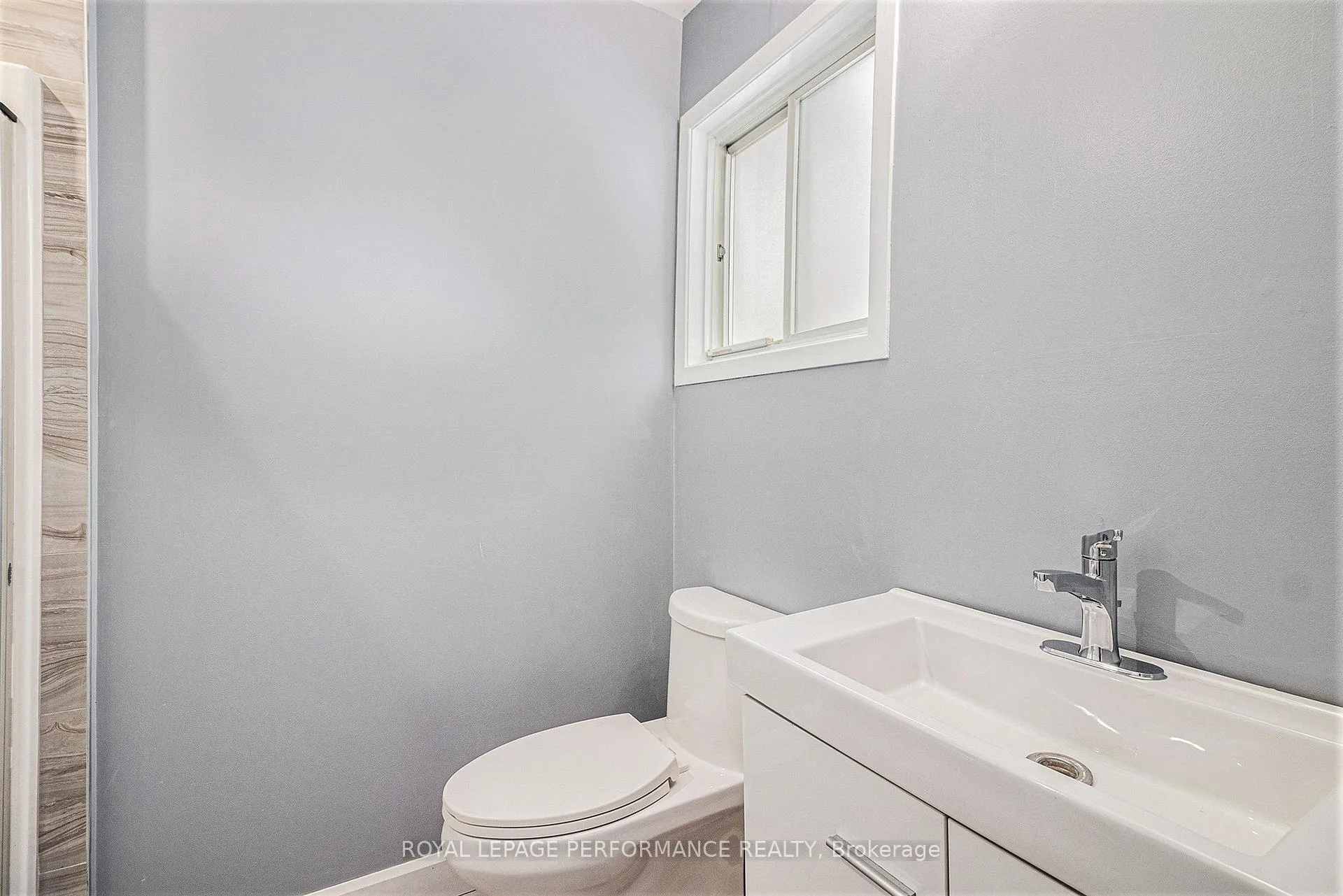 Photo 13 of 6349 St Louis Drive, Ottawa, Hiawatha Park/Convent Glen — HOMEH