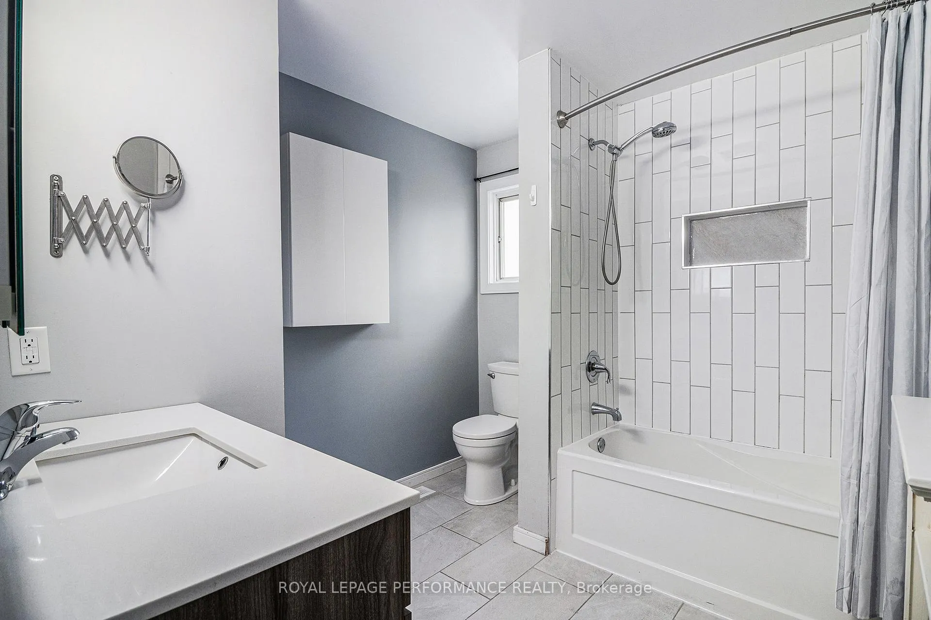 Photo 21 of 6349 St Louis Drive, Ottawa, Hiawatha Park/Convent Glen — HOMEH