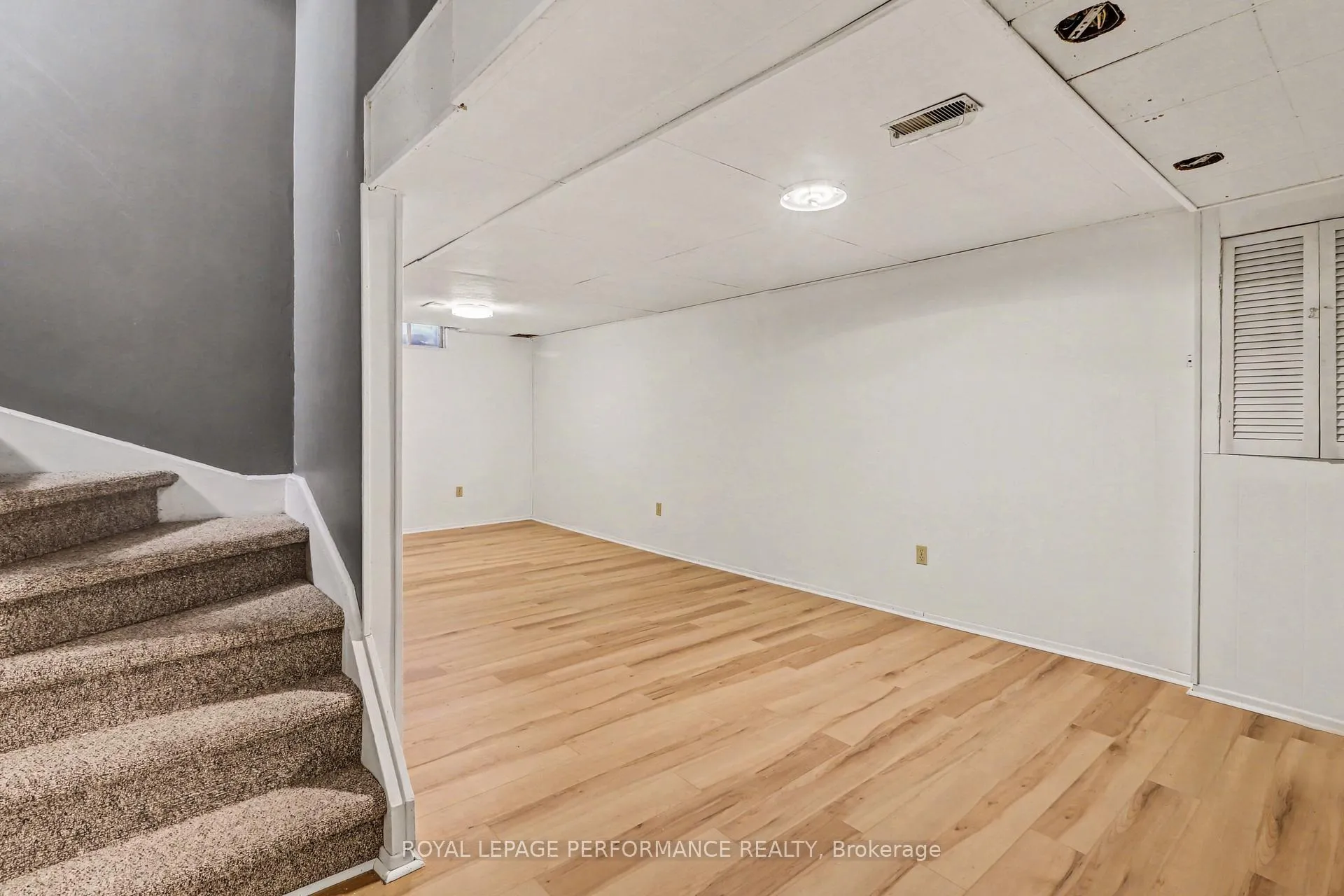 Photo 24 of 6349 St Louis Drive, Ottawa, Hiawatha Park/Convent Glen — HOMEH