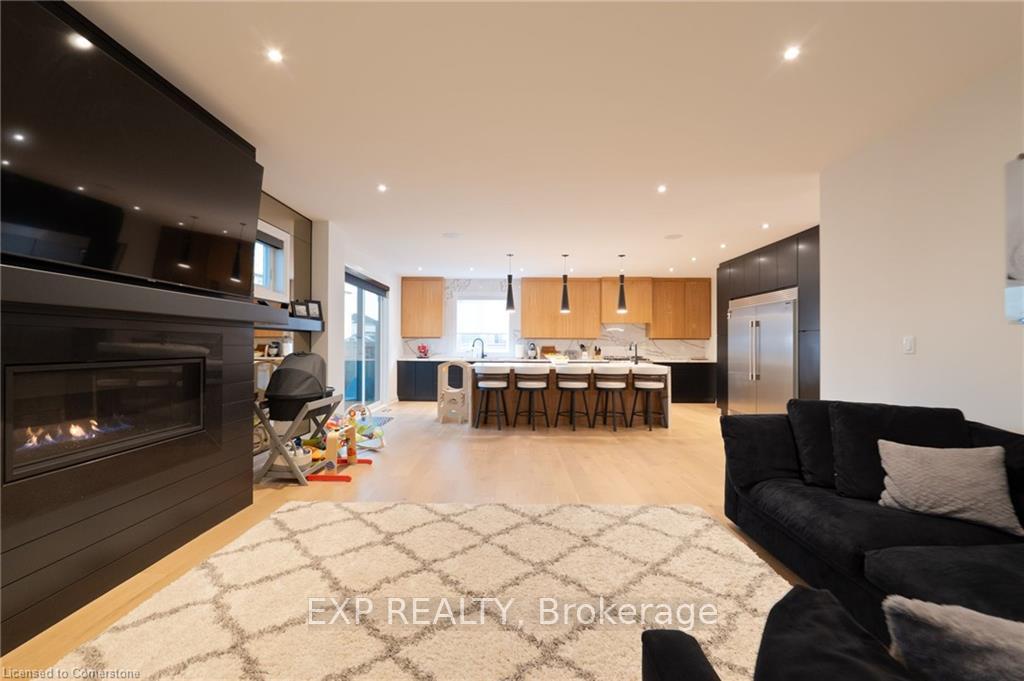 Photo 5 of 6 Cristallina Drive, Thorold, Rolling Meadows — HOMEH