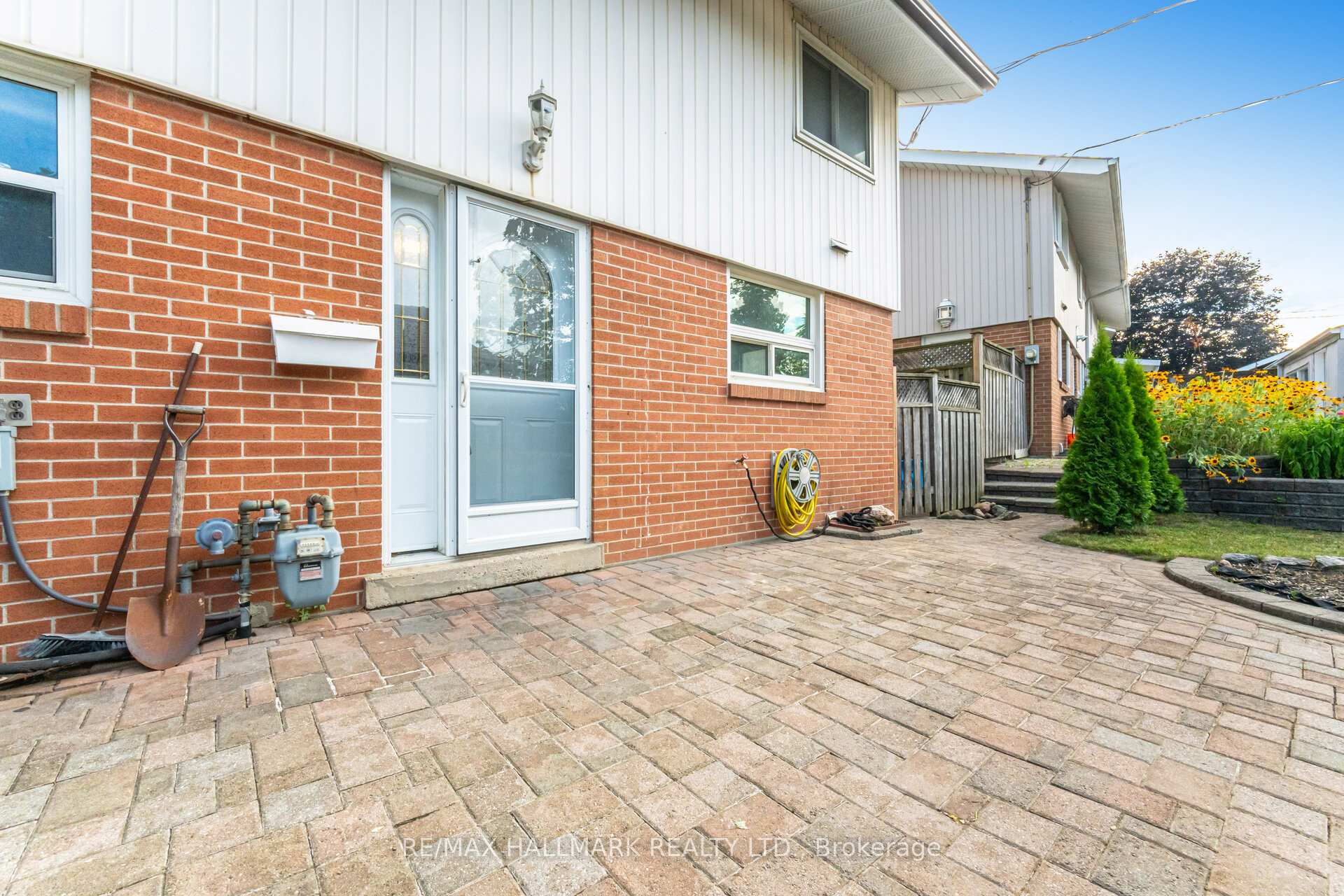 Photo 7 of 73 Dogwood Crescent, Scarborough, Bendale — HOMEH