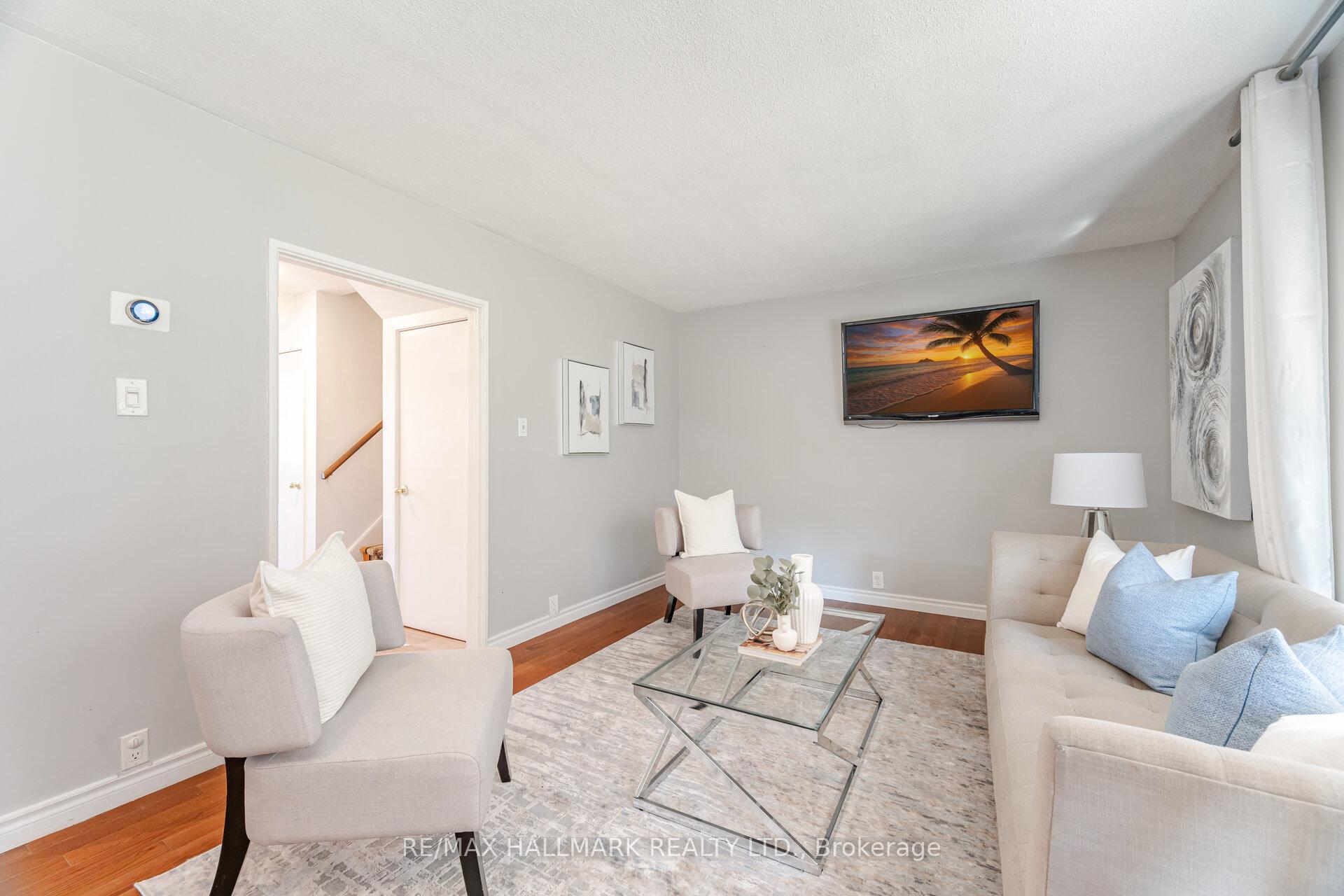 Photo 10 of 73 Dogwood Crescent, Scarborough, Bendale — HOMEH