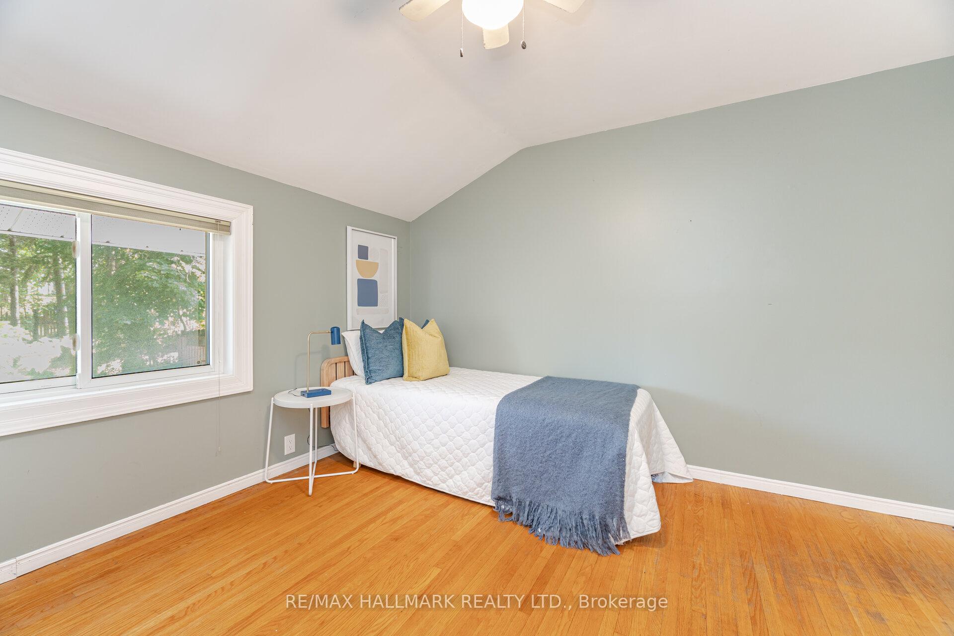 Photo 33 of 73 Dogwood Crescent, Scarborough, Bendale — HOMEH