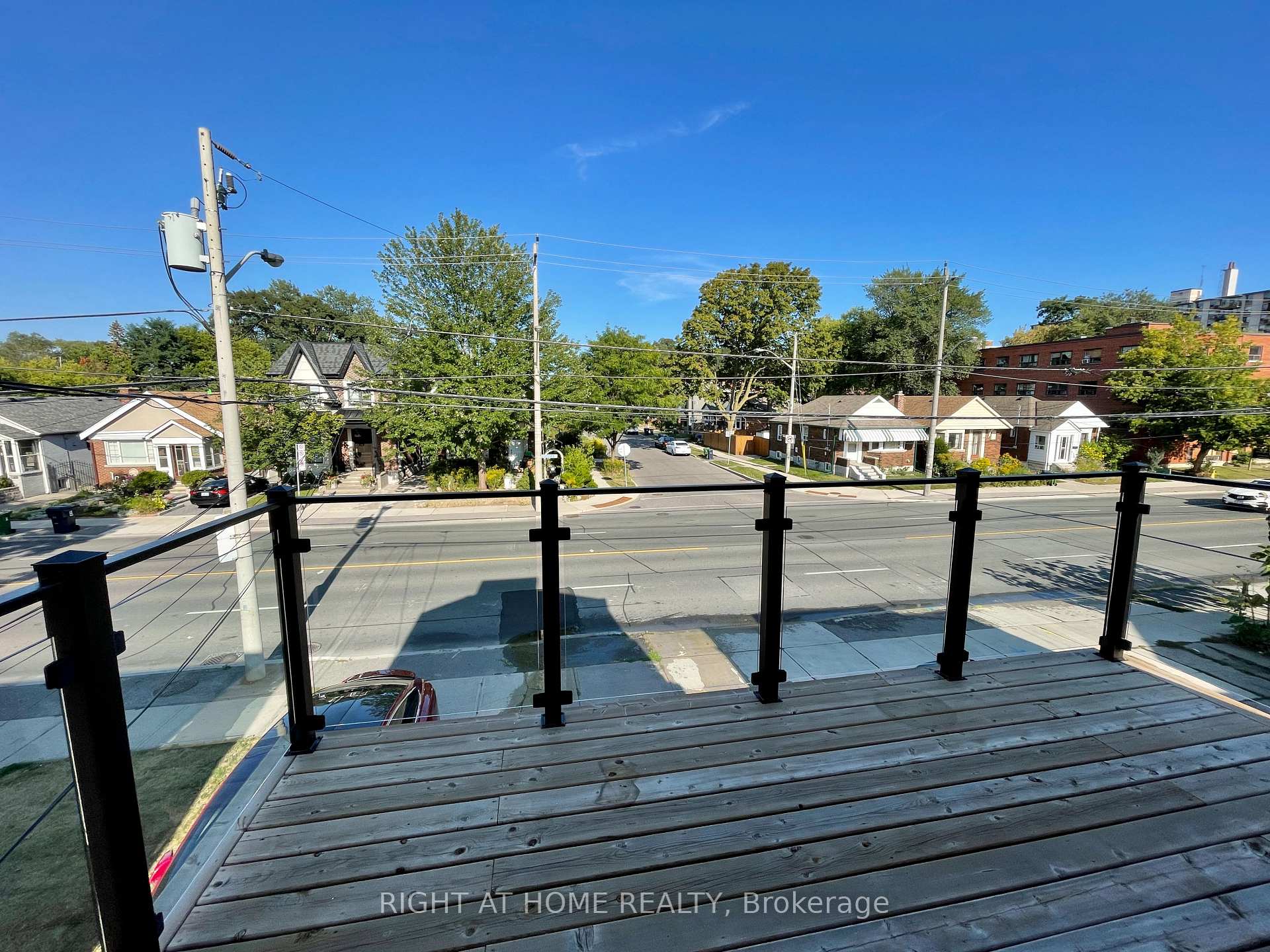 Photo 4 of Unit 3, 1258 Broadview Avenue, Toronto, Broadview North — HOMEH
