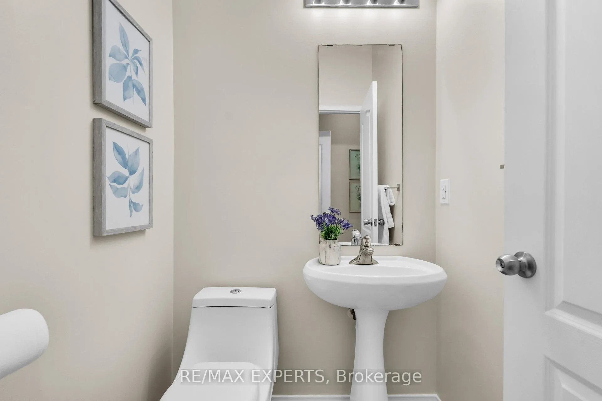 Photo 17 of 7 Mingay Avenue, Markham, Wismer — HOMEH