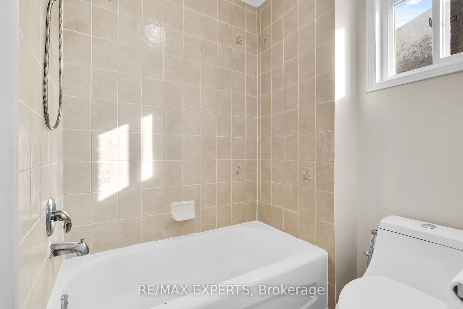Photo 37 of 7 Mingay Avenue, Markham, Wismer — HOMEH