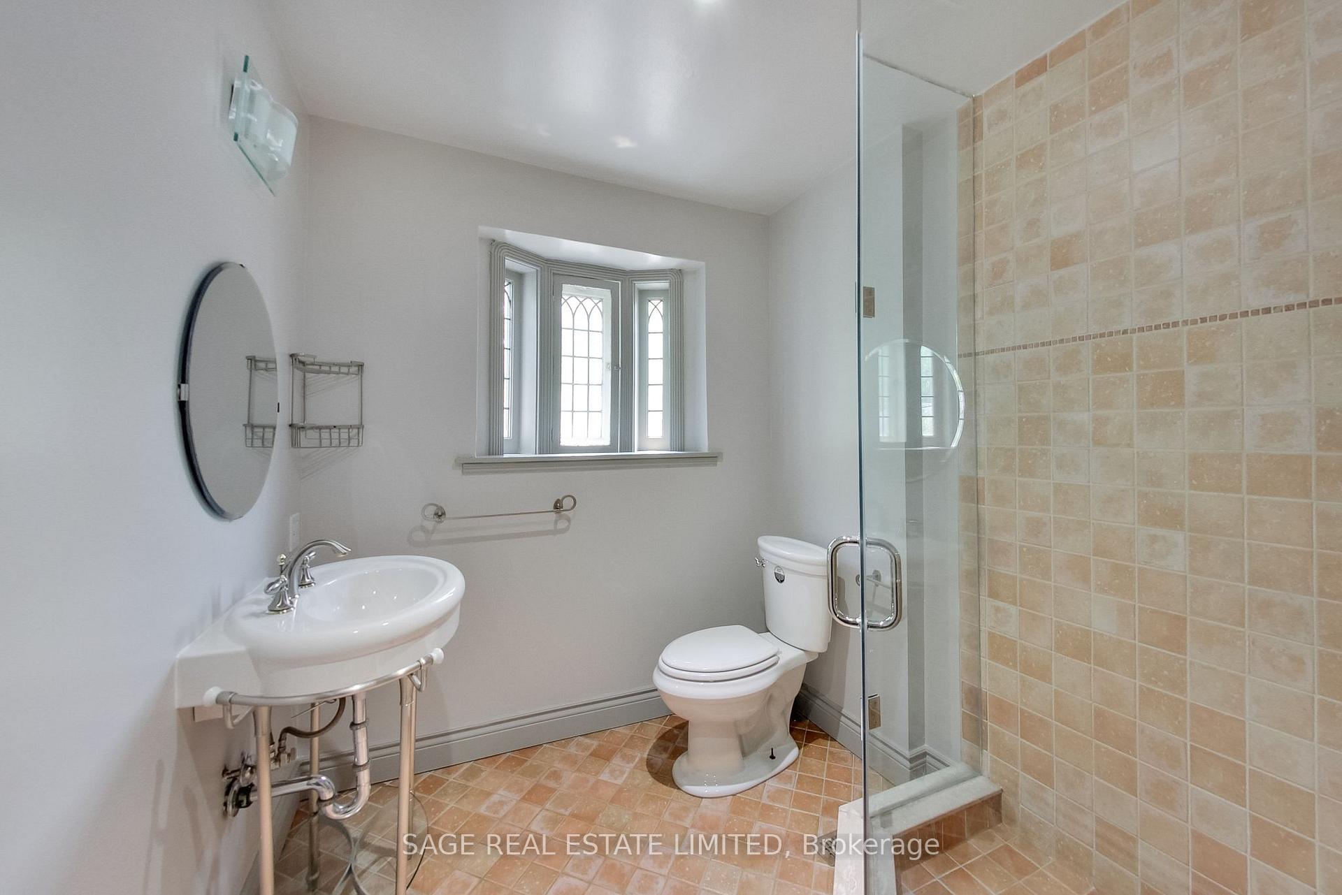 Photo 27 of 12 Nina Street, Toronto, Casa Loma — HOMEH