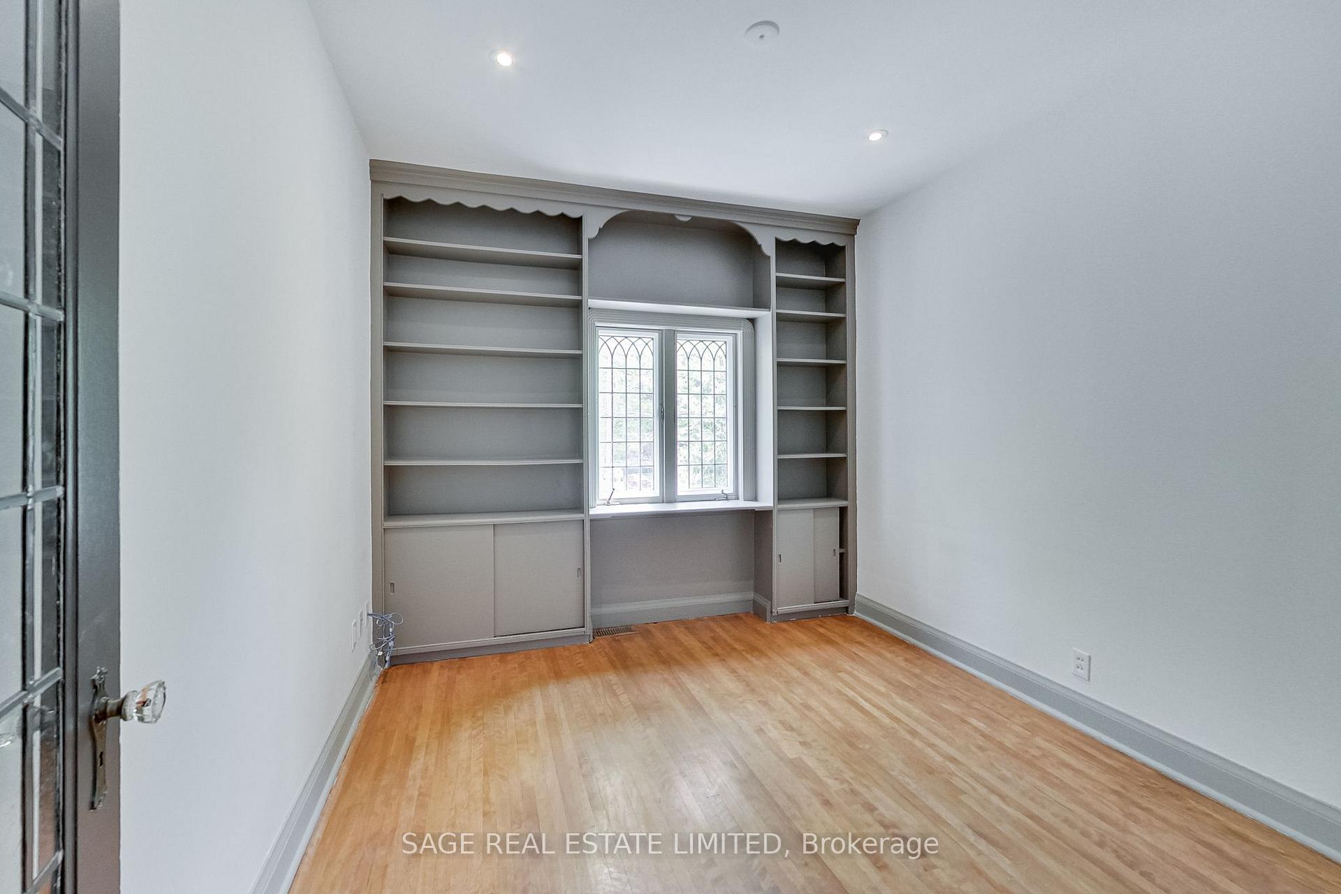 Photo 31 of 12 Nina Street, Toronto, Casa Loma — HOMEH