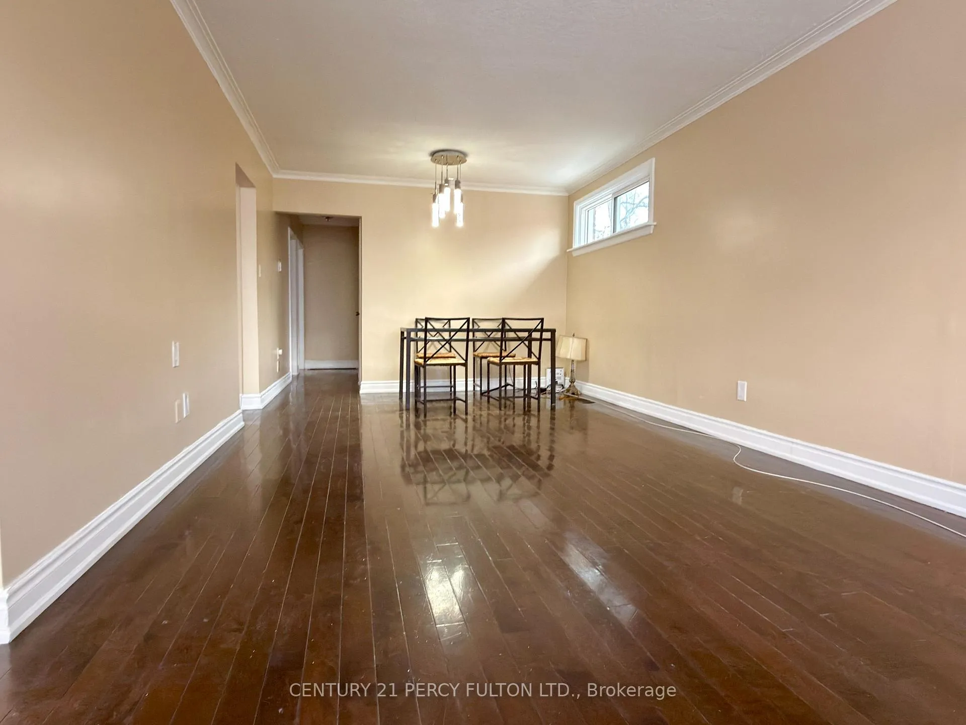 Photo 5 of Unit Upper, 24 Chestermere Boulevard, Scarborough, Woburn — HOMEH