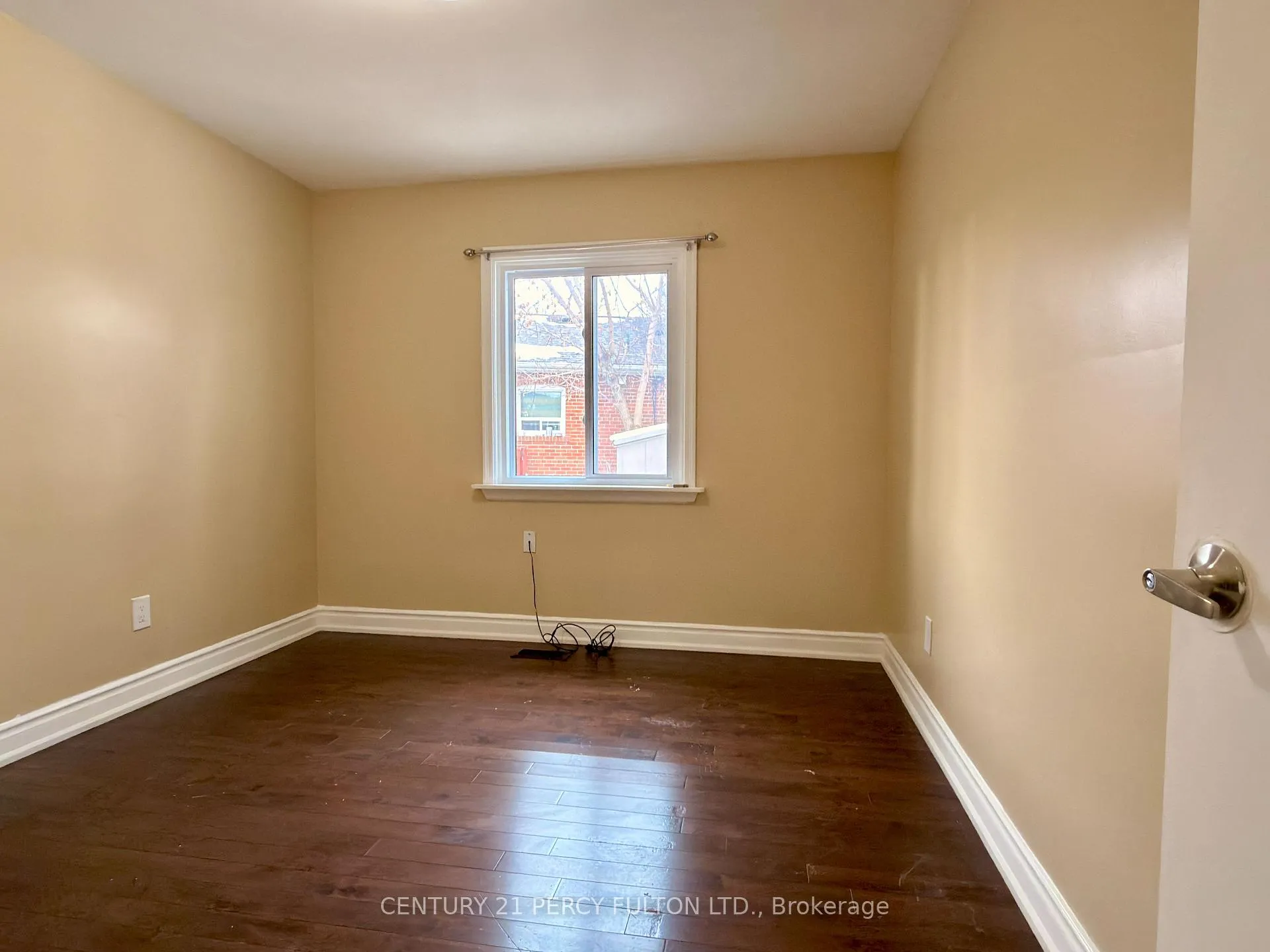 Photo 9 of Unit Upper, 24 Chestermere Boulevard, Scarborough, Woburn — HOMEH