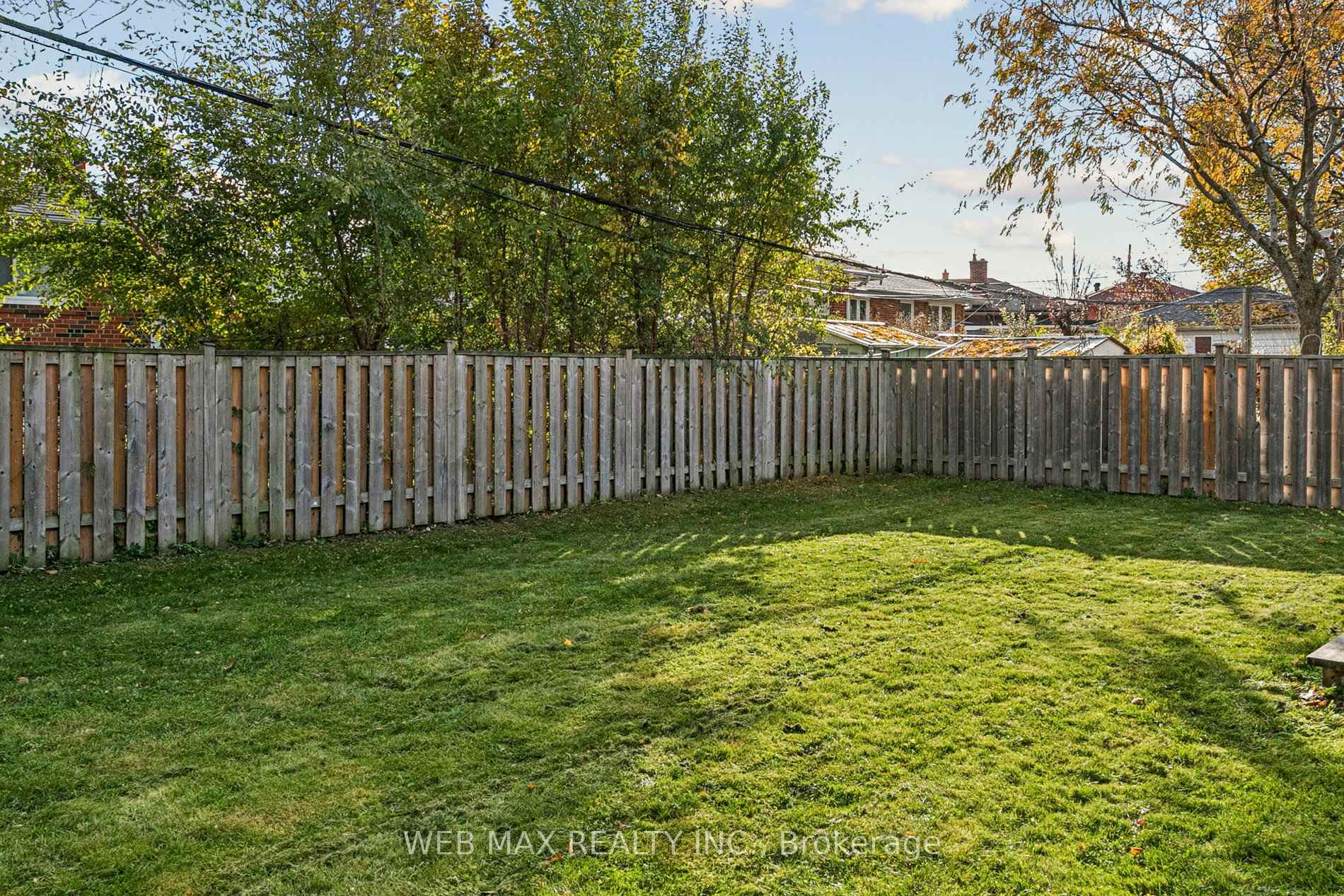Photo 7 of 55 Shawford Crescent, Scarborough, Woburn — HOMEH