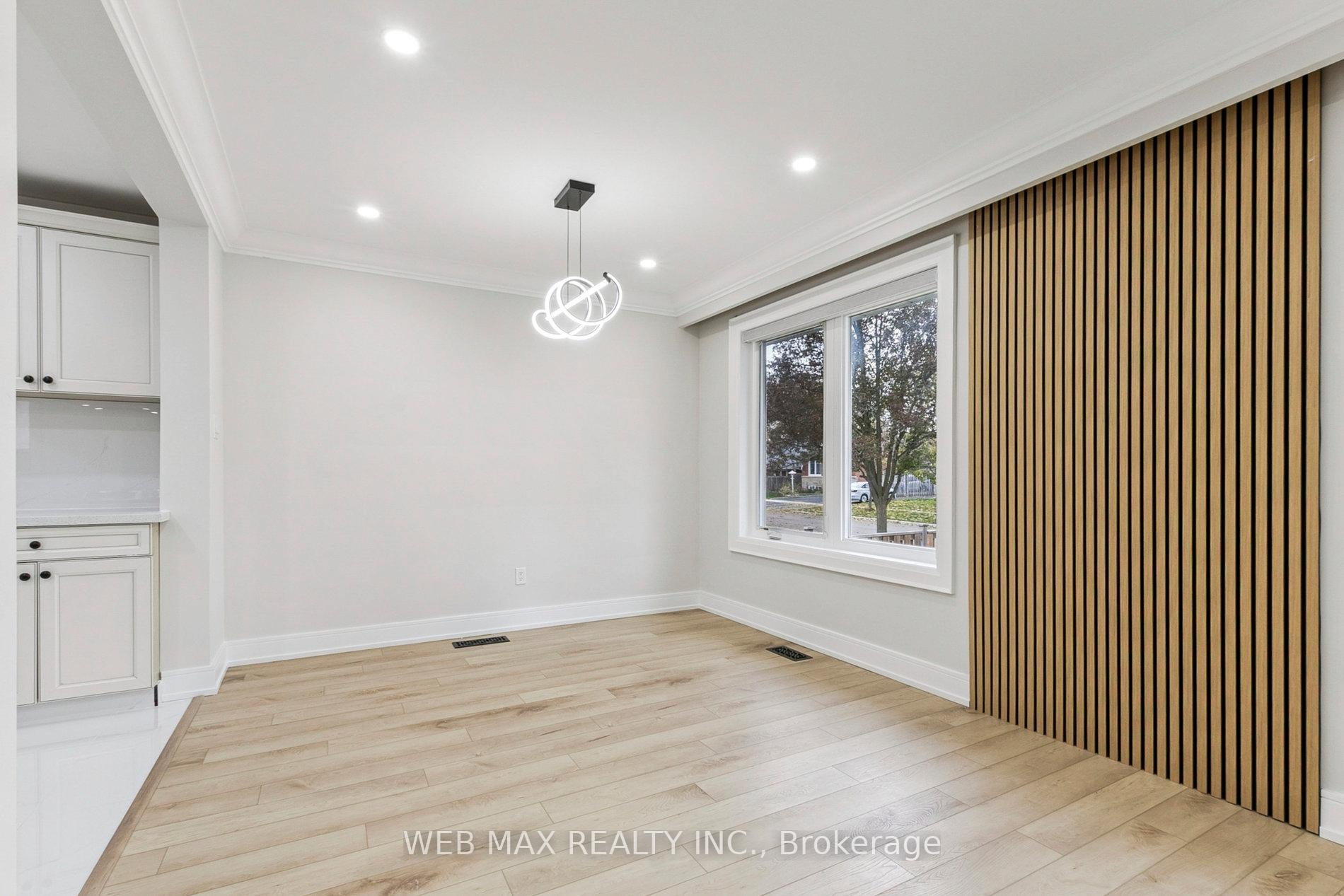 Photo 21 of 55 Shawford Crescent, Scarborough, Woburn — HOMEH