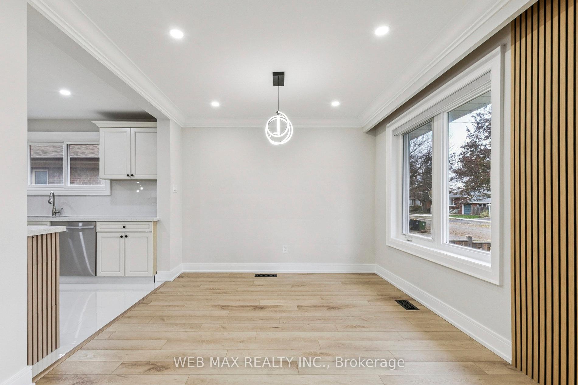Photo 22 of 55 Shawford Crescent, Scarborough, Woburn — HOMEH