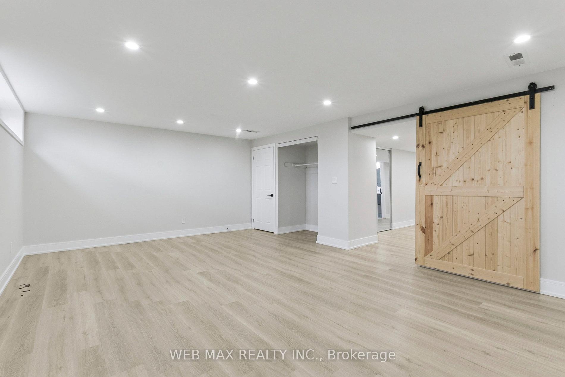 Photo 42 of 55 Shawford Crescent, Scarborough, Woburn — HOMEH