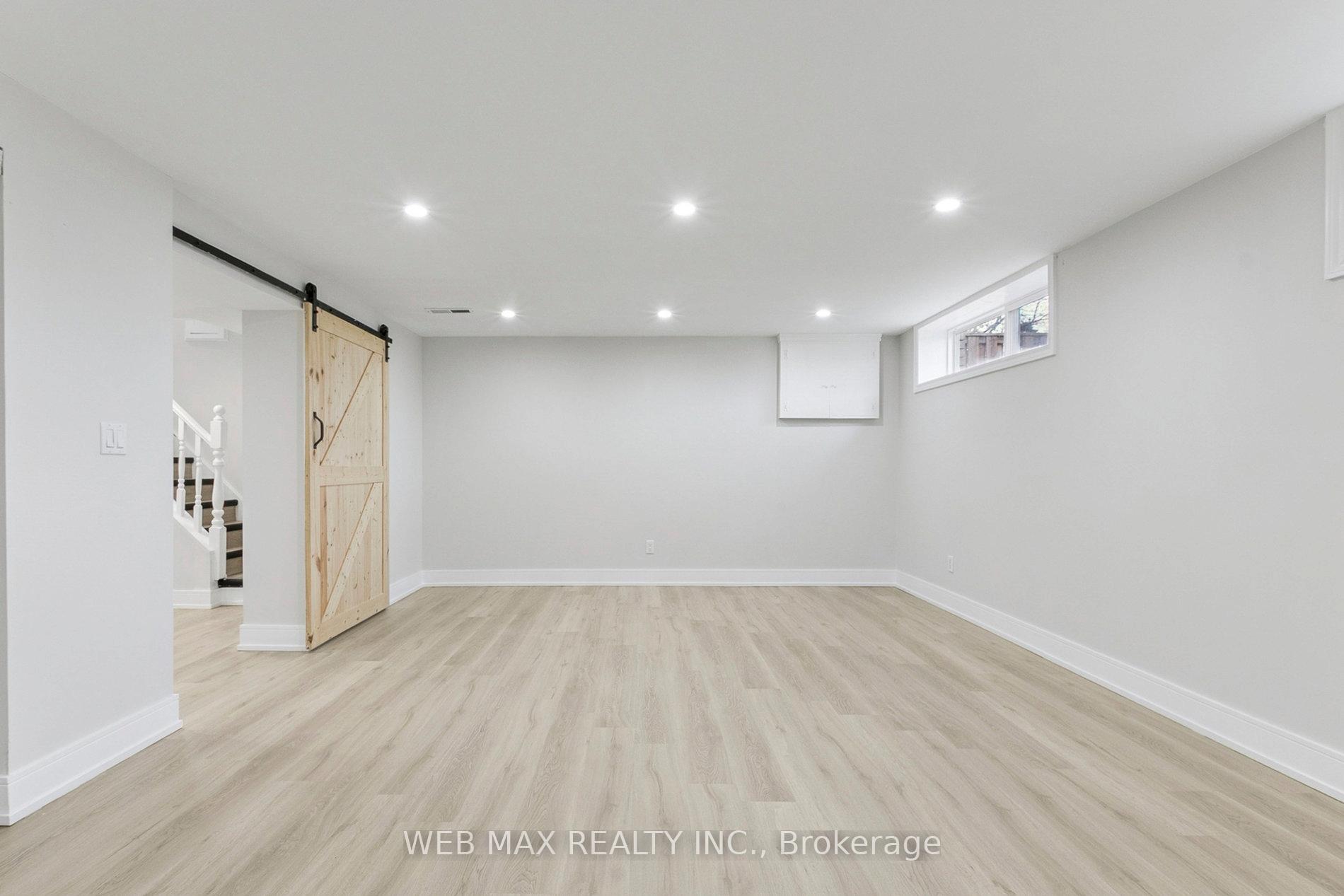 Photo 44 of 55 Shawford Crescent, Scarborough, Woburn — HOMEH