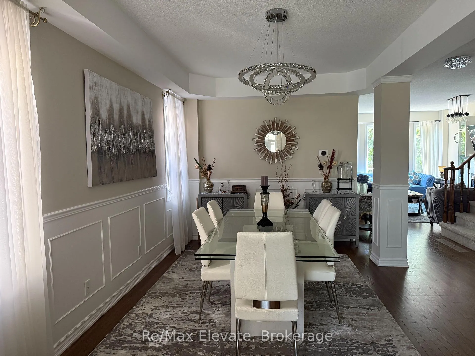 Photo 2 of 687 Sunbird Trail, Pickering, Amberlea — HOMEH