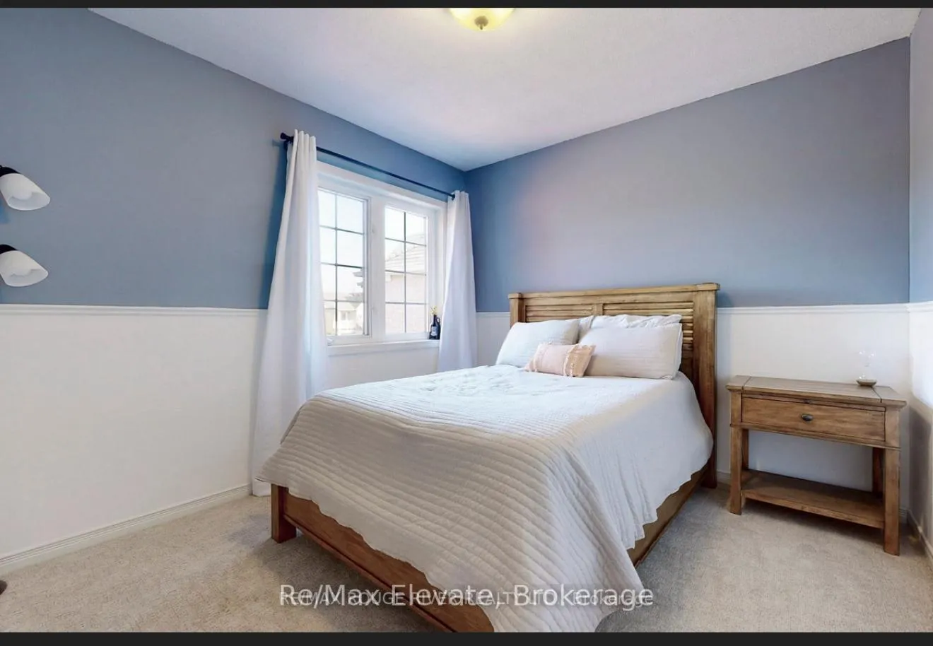 Photo 21 of 687 Sunbird Trail, Pickering, Amberlea — HOMEH