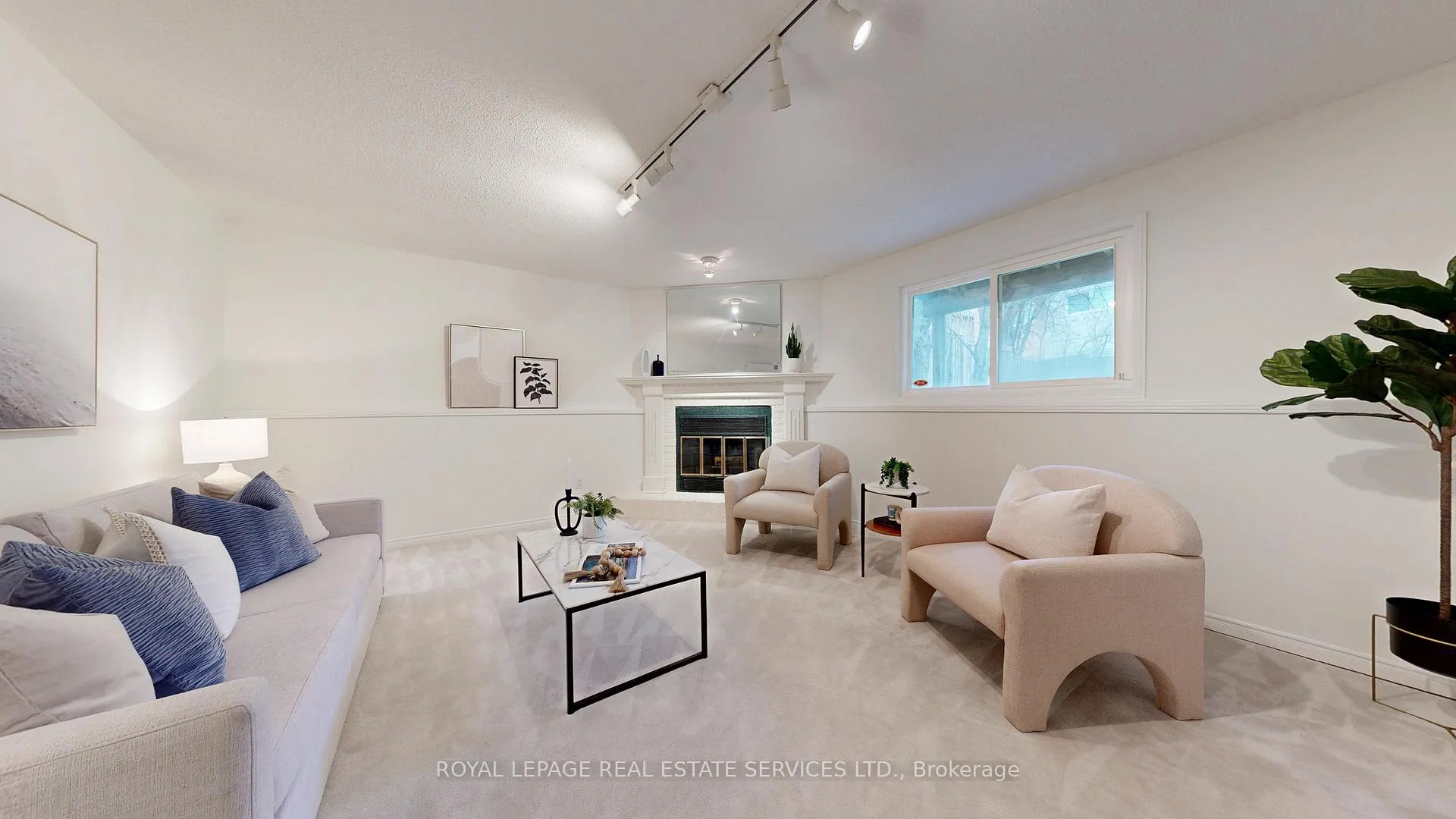 Photo 20 of 107 Roseborough Crescent, Vaughan, Uplands — HOMEH