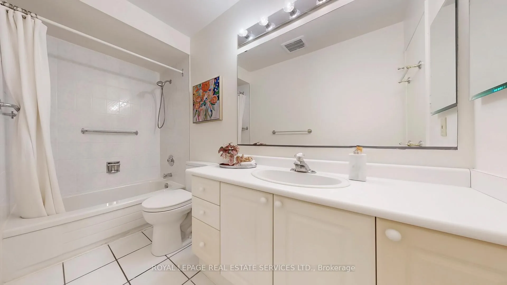 Photo 27 of 107 Roseborough Crescent, Vaughan, Uplands — HOMEH