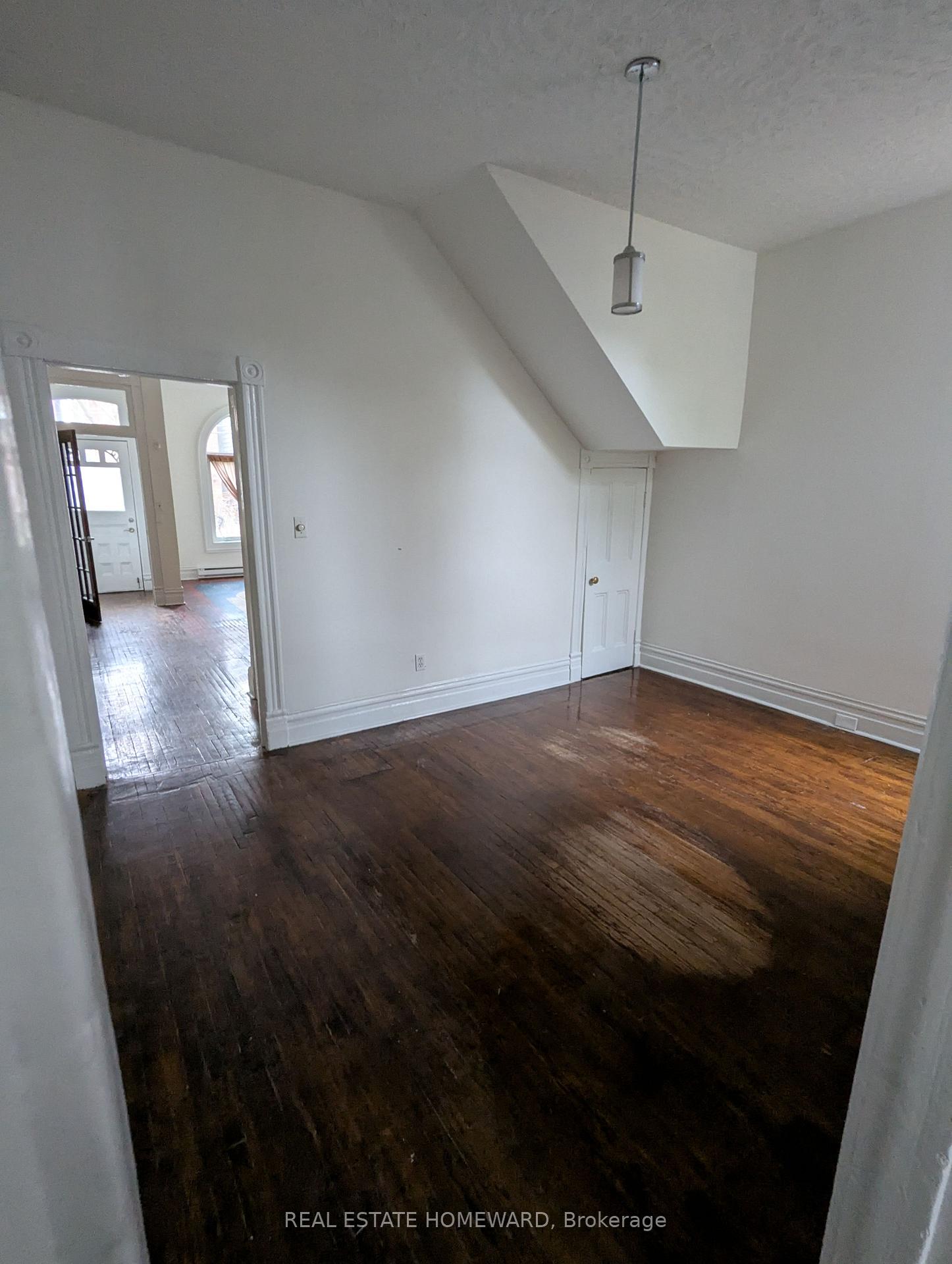 Photo 9 of 47 Grant Street, Toronto, South Riverdale — HOMEH