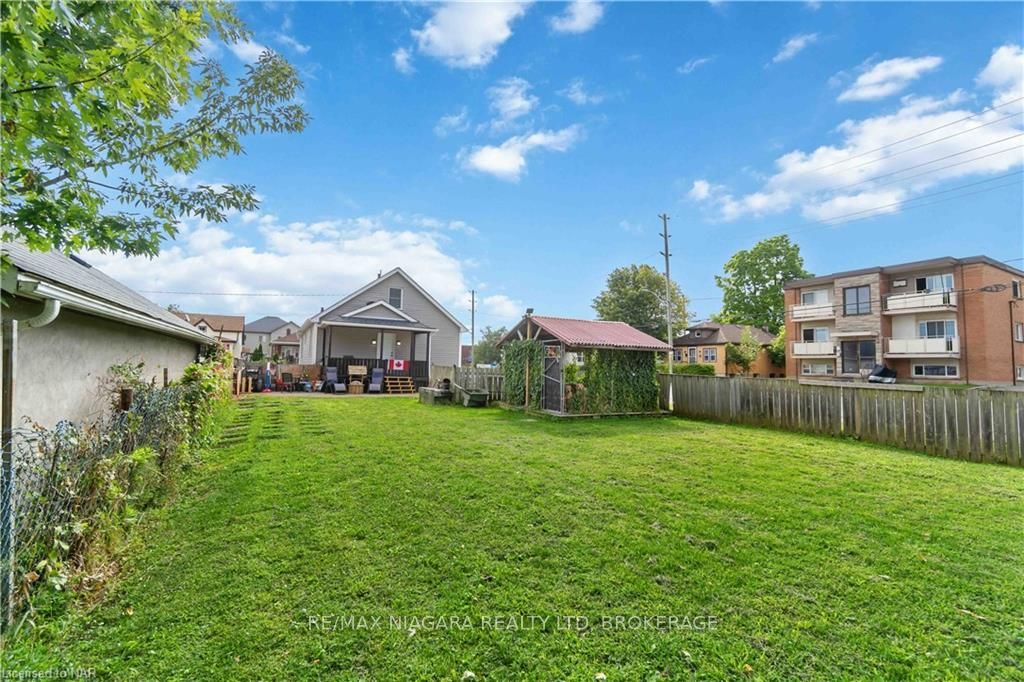 Photo 27 of 47 Cunningham Street, Thorold, Thorold Downtown — HOMEH