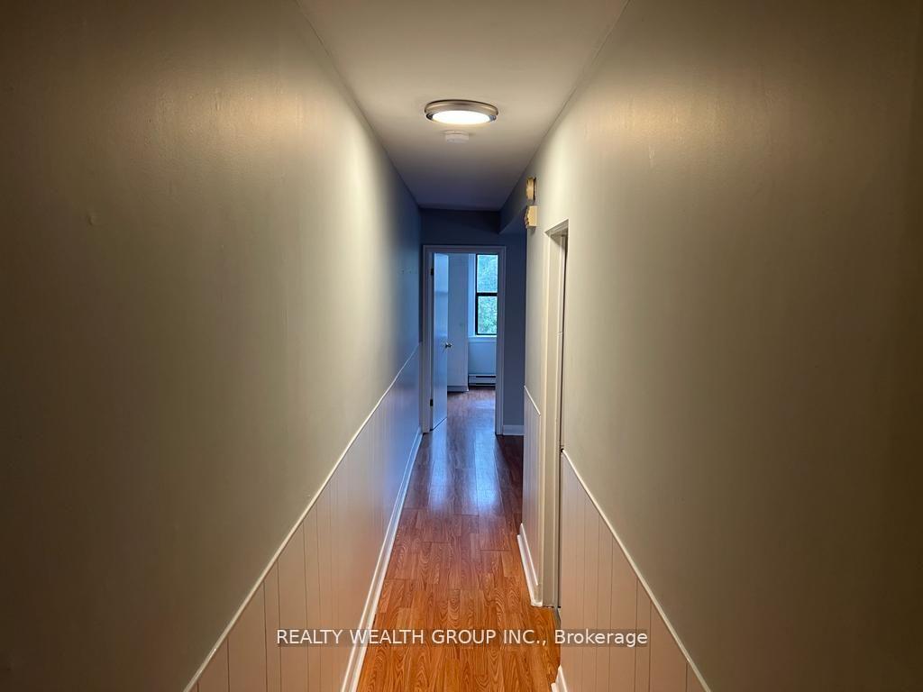 Photo 16 of Unit Unit D, 185 Eglinton Avenue, Toronto, Yonge-Eglinton — HOMEH