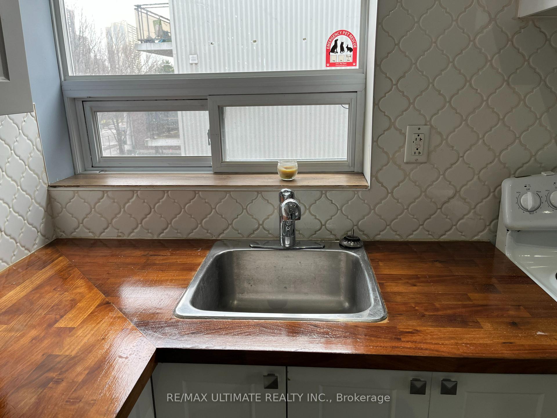Photo 16 of Unit B, 420 Dawes Road, Toronto, O'Connor-Parkview — HOMEH