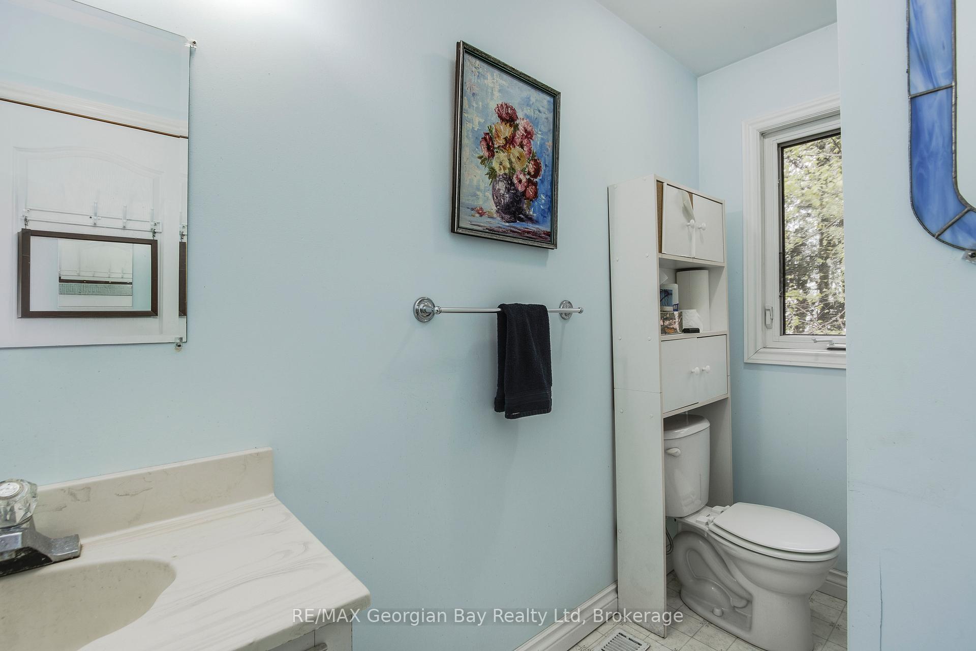 Photo 15 of 25 Couchiching Crescent, Tiny, Rural Tiny — HOMEH