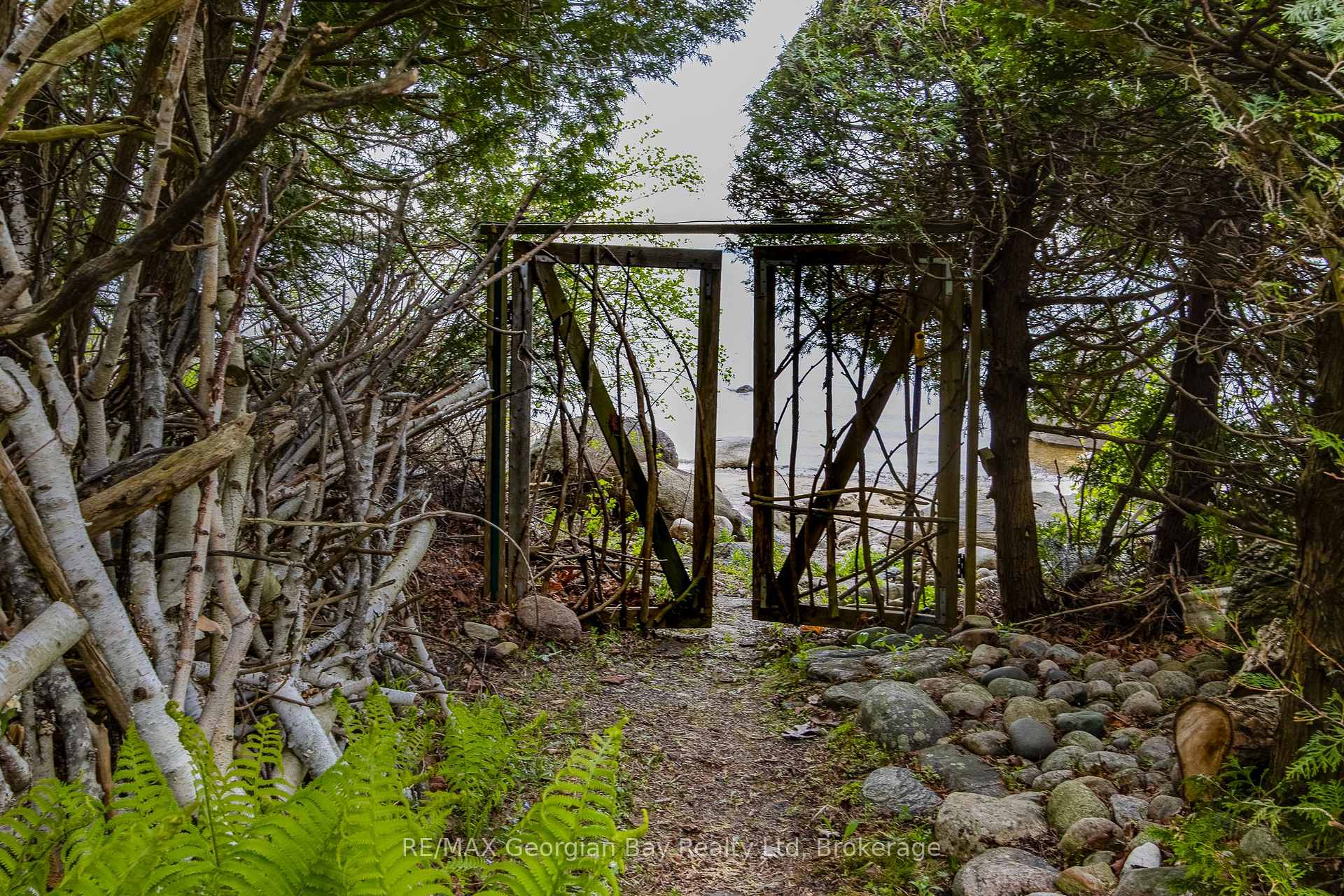 Photo 29 of 25 Couchiching Crescent, Tiny, Rural Tiny — HOMEH