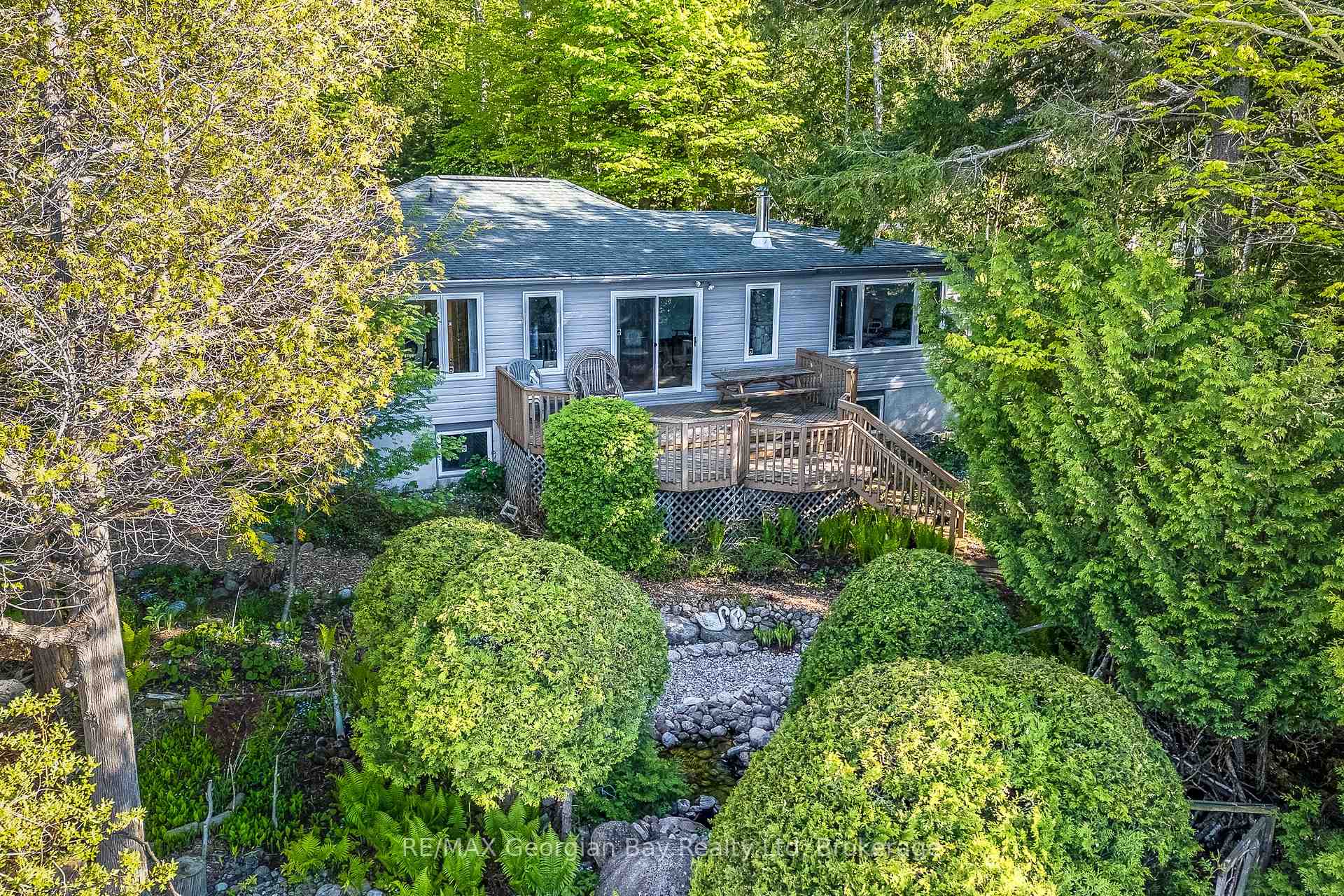 Photo 34 of 25 Couchiching Crescent, Tiny, Rural Tiny — HOMEH