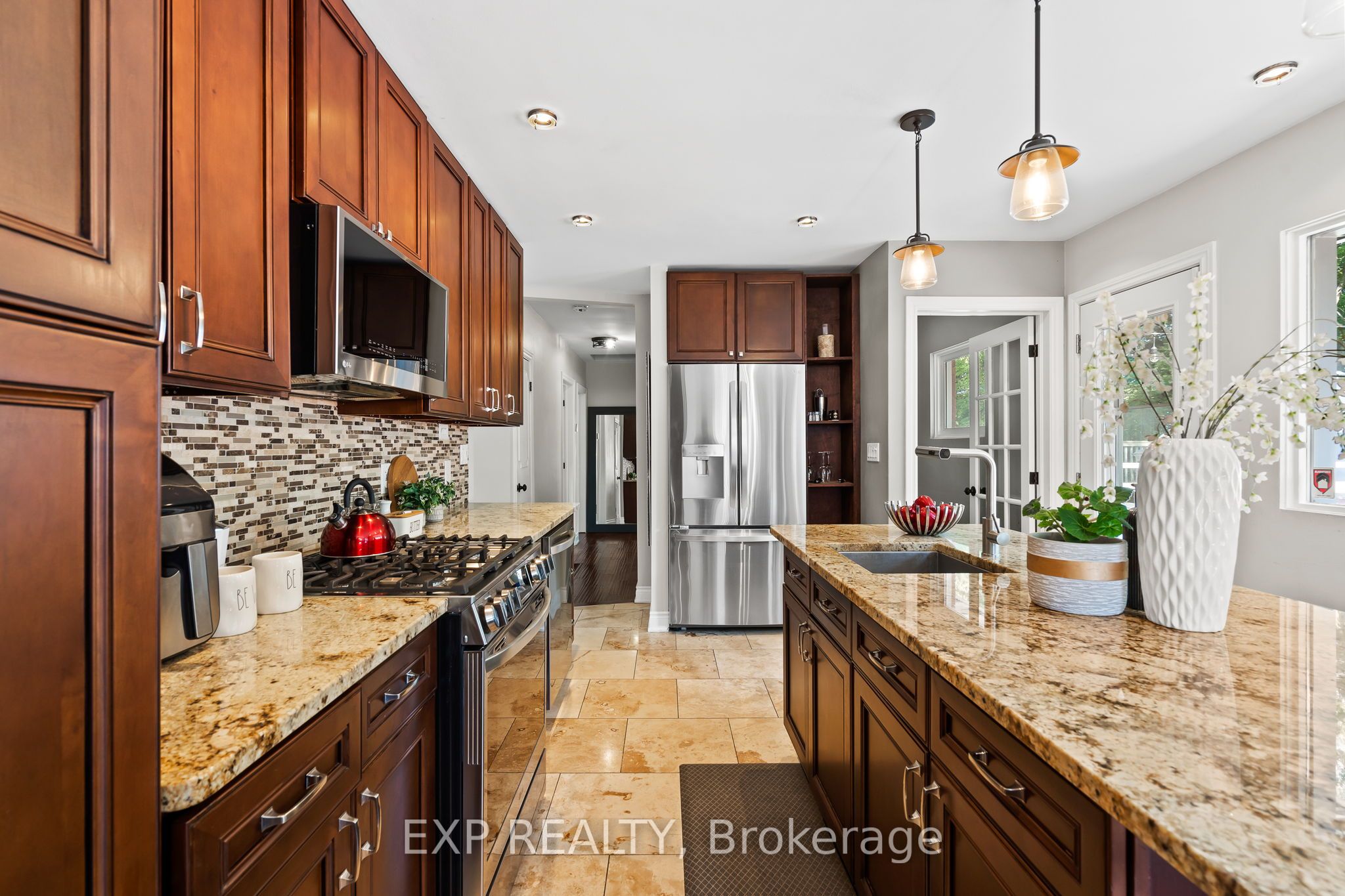 Photo 50 of 17 Battlefield Drive, Hamilton, Stoney Creek — HOMEH