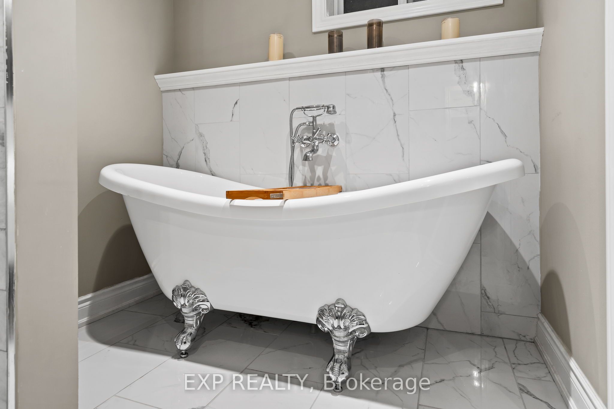 Photo 71 of 17 Battlefield Drive, Hamilton, Stoney Creek — HOMEH
