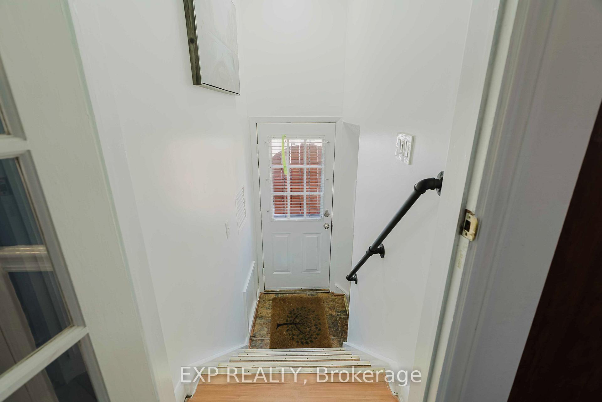 Photo 30 of 30 Ronway Crescent, Scarborough, Woburn — HOMEH