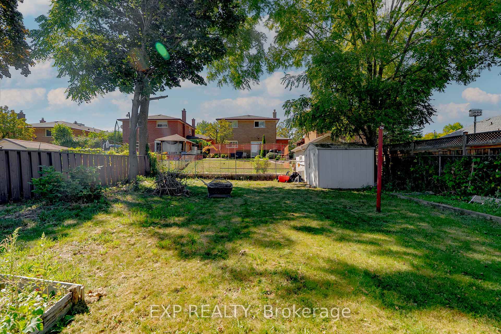 Photo 43 of 30 Ronway Crescent, Scarborough, Woburn — HOMEH