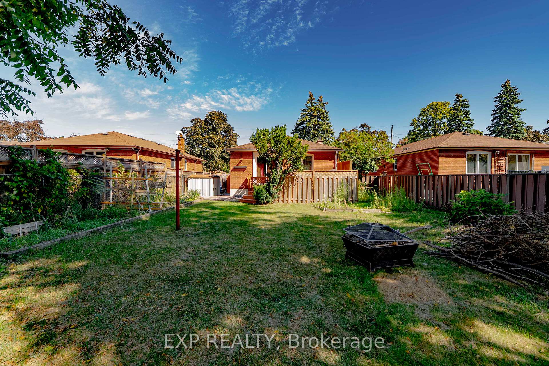 Photo 45 of 30 Ronway Crescent, Scarborough, Woburn — HOMEH