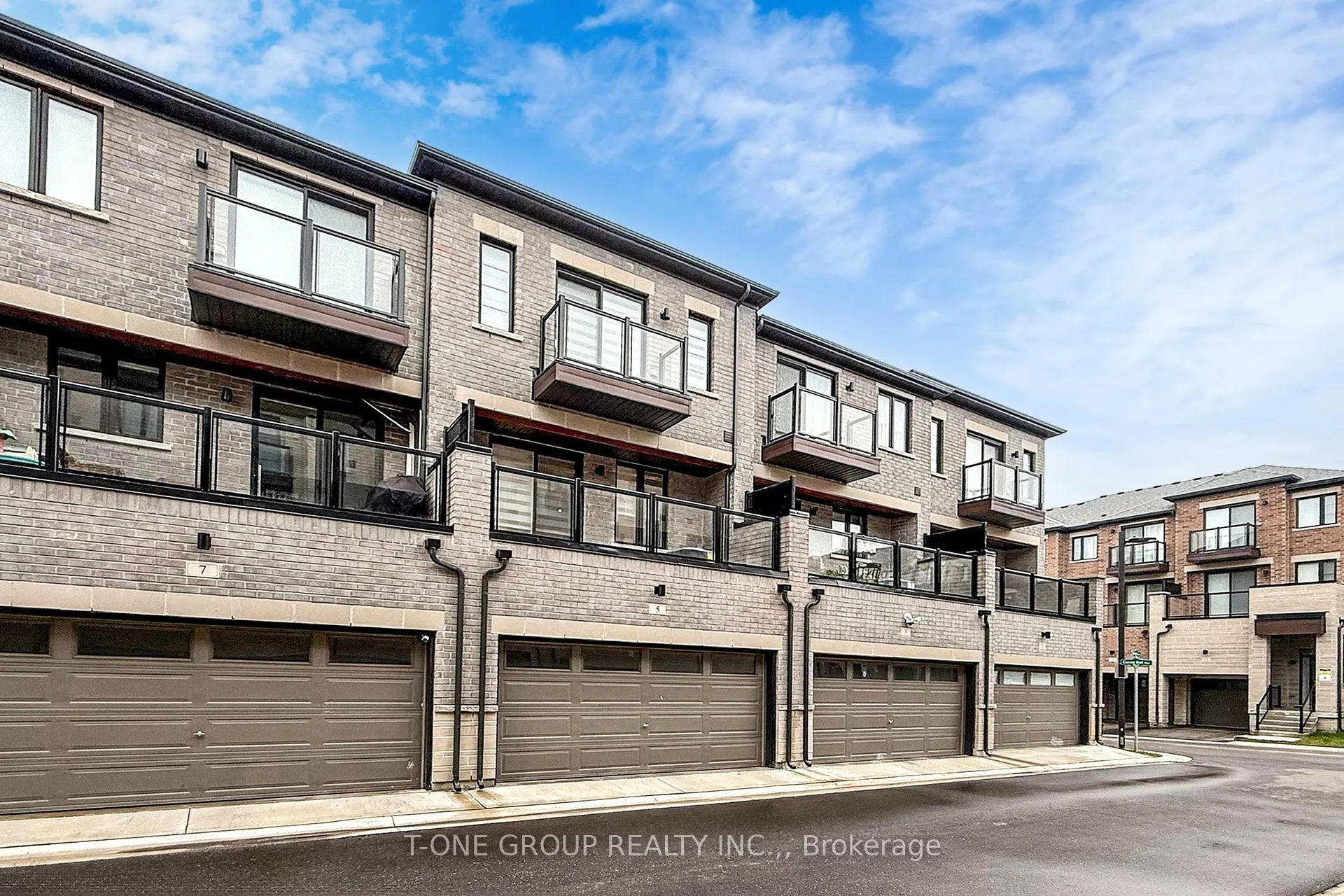 Photo 41 of 5 Eelam Lane, Markham, Wismer — HOMEH