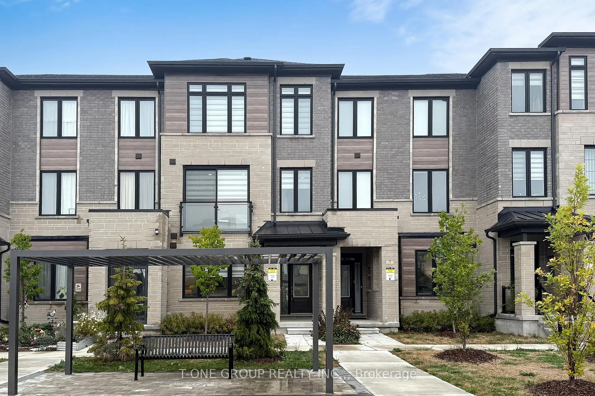 Photo 44 of 5 Eelam Lane, Markham, Wismer — HOMEH